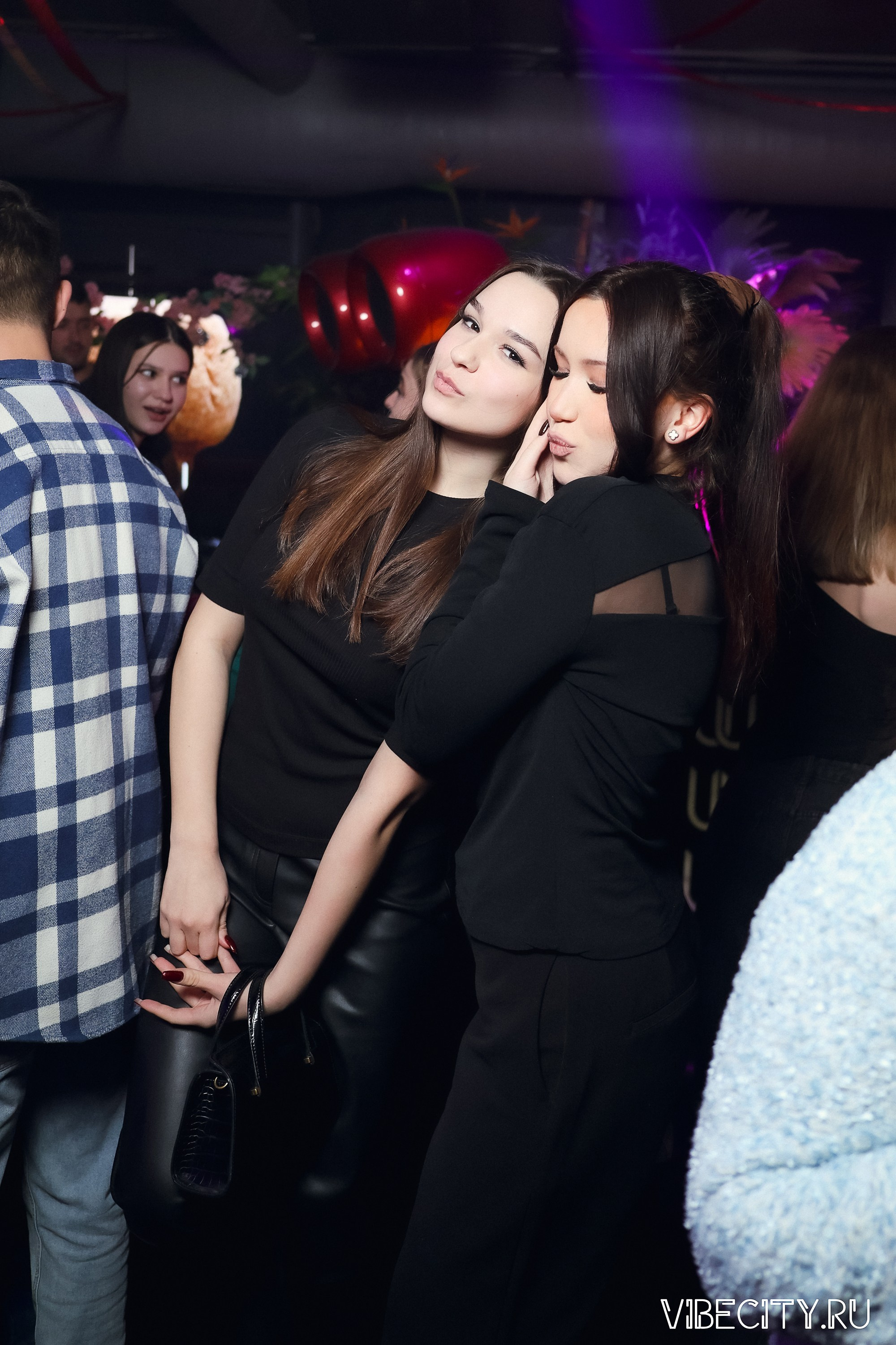 DOUBLE U. VIBECITY.RU Вайб Сити Ру Фоторепортажи Фотоотчеты Калининград