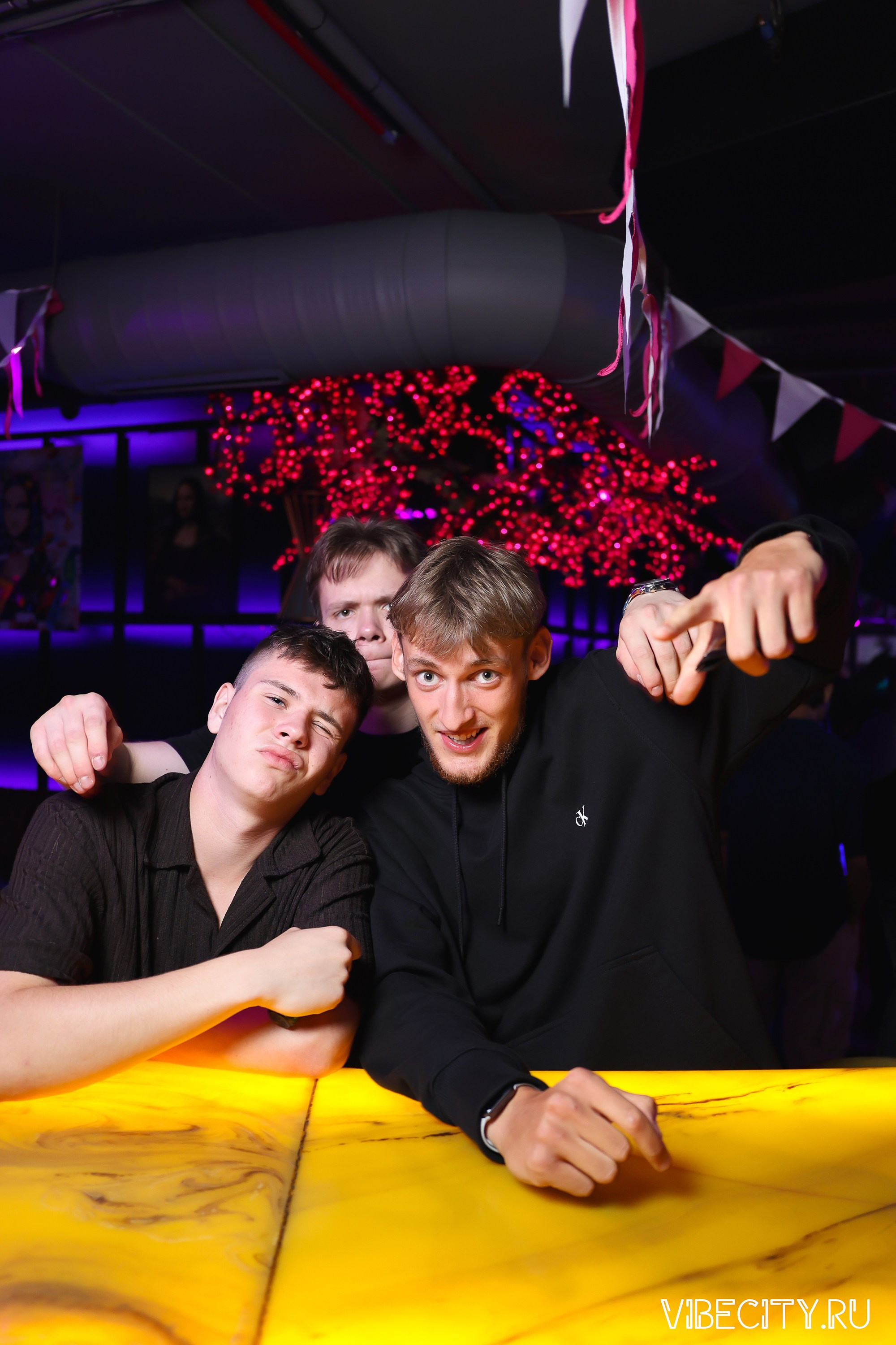 DOUBLE U. VIBECITY.RU Вайб Сити Ру Фоторепортажи Фотоотчеты Калининград