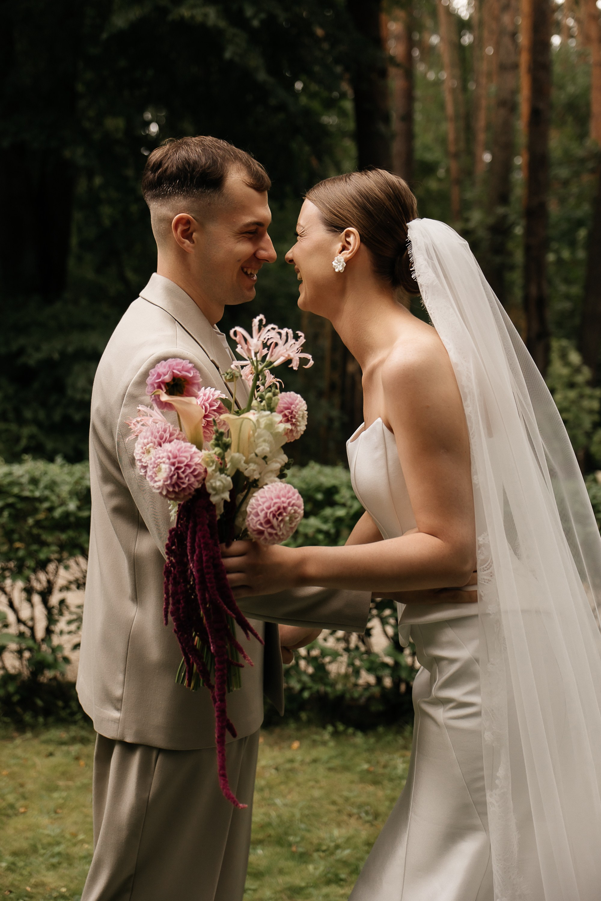 Свадьбная фотосессия в отеле Кронон (Гродно, Беларусь). Свадебный и семейный фотограф Виолетта Сидельникова. Краснодар, Россия, Беларусь, Европа