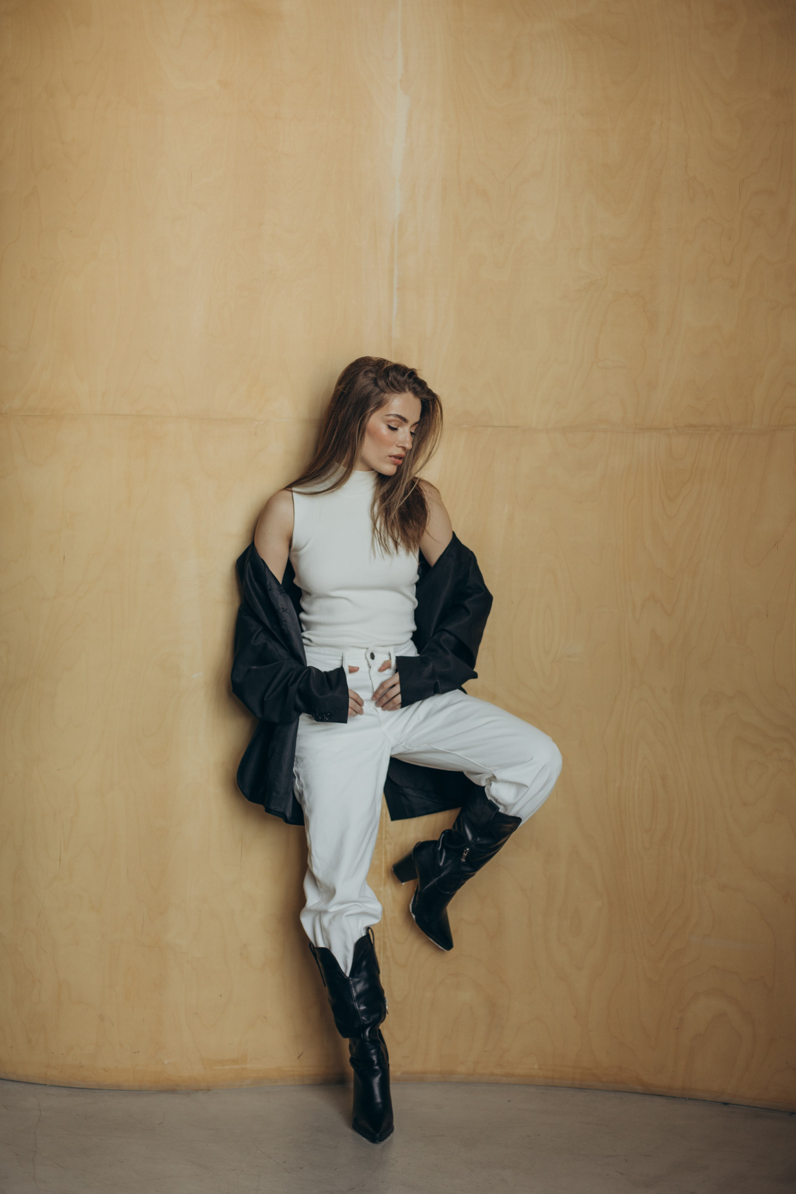 Брутальная женственность. Фотограф в Краснодаре Евгения Михаевич