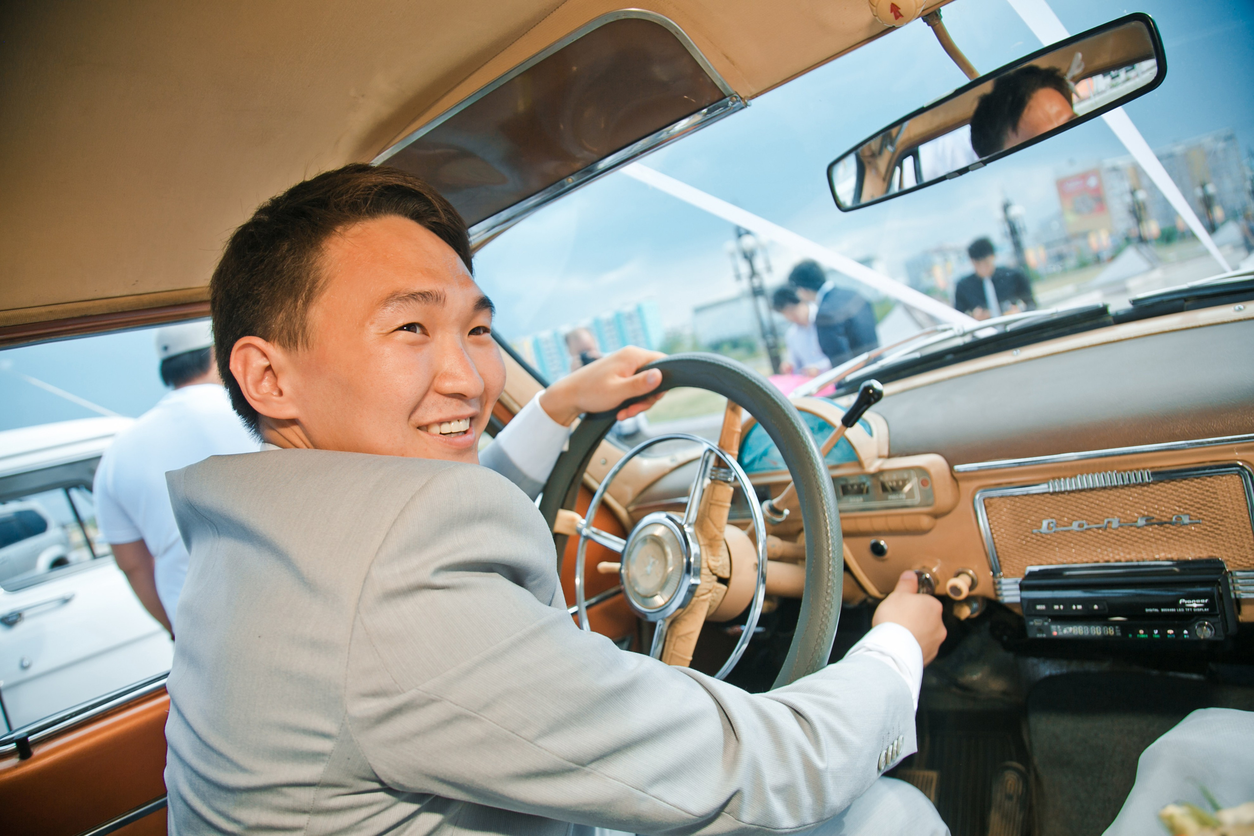 Летнее свадебное фото. Фотограф Надежда Куин, Якутск