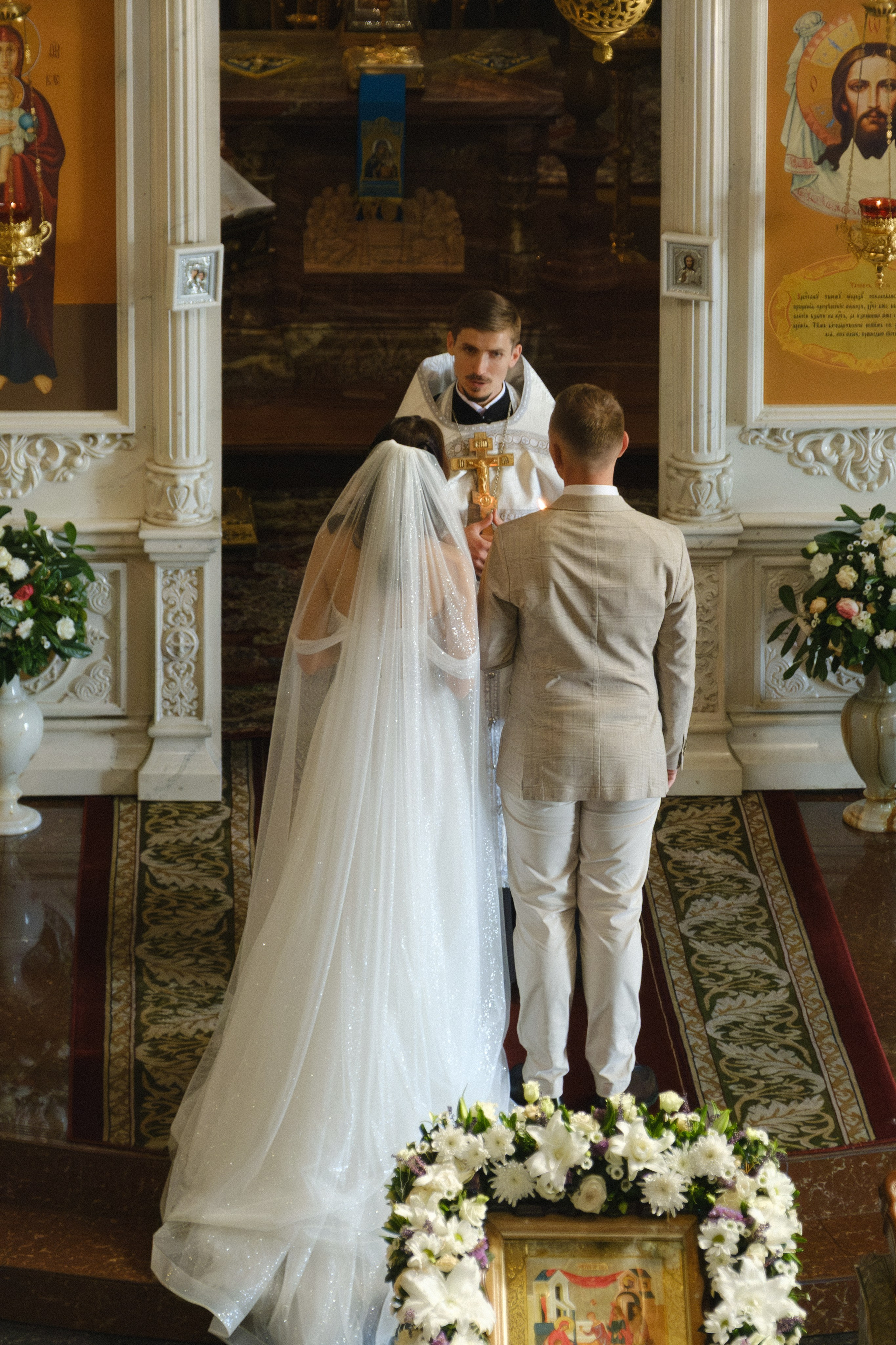 Две Здезды — Храм 19 века. Свадебный Видеограф Фотограф в Сочи