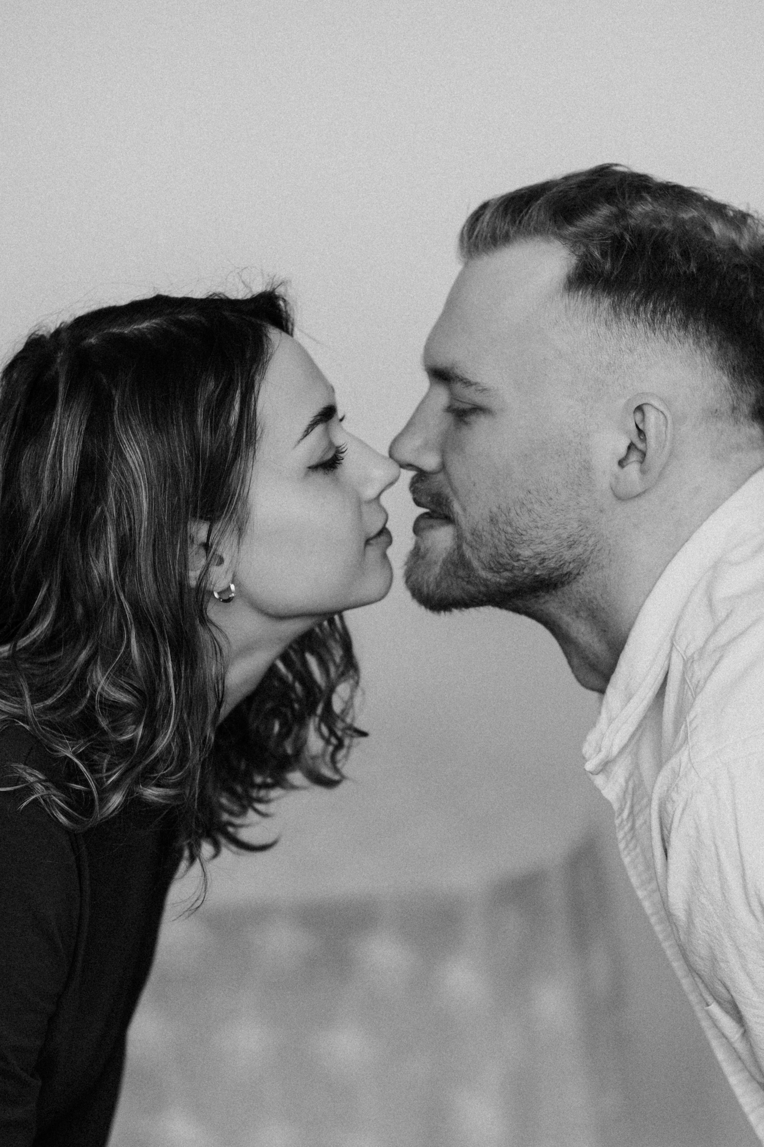 Съемка для двоих. Семейный видеограф и портретный фотограф в Москве Руслана Синицына