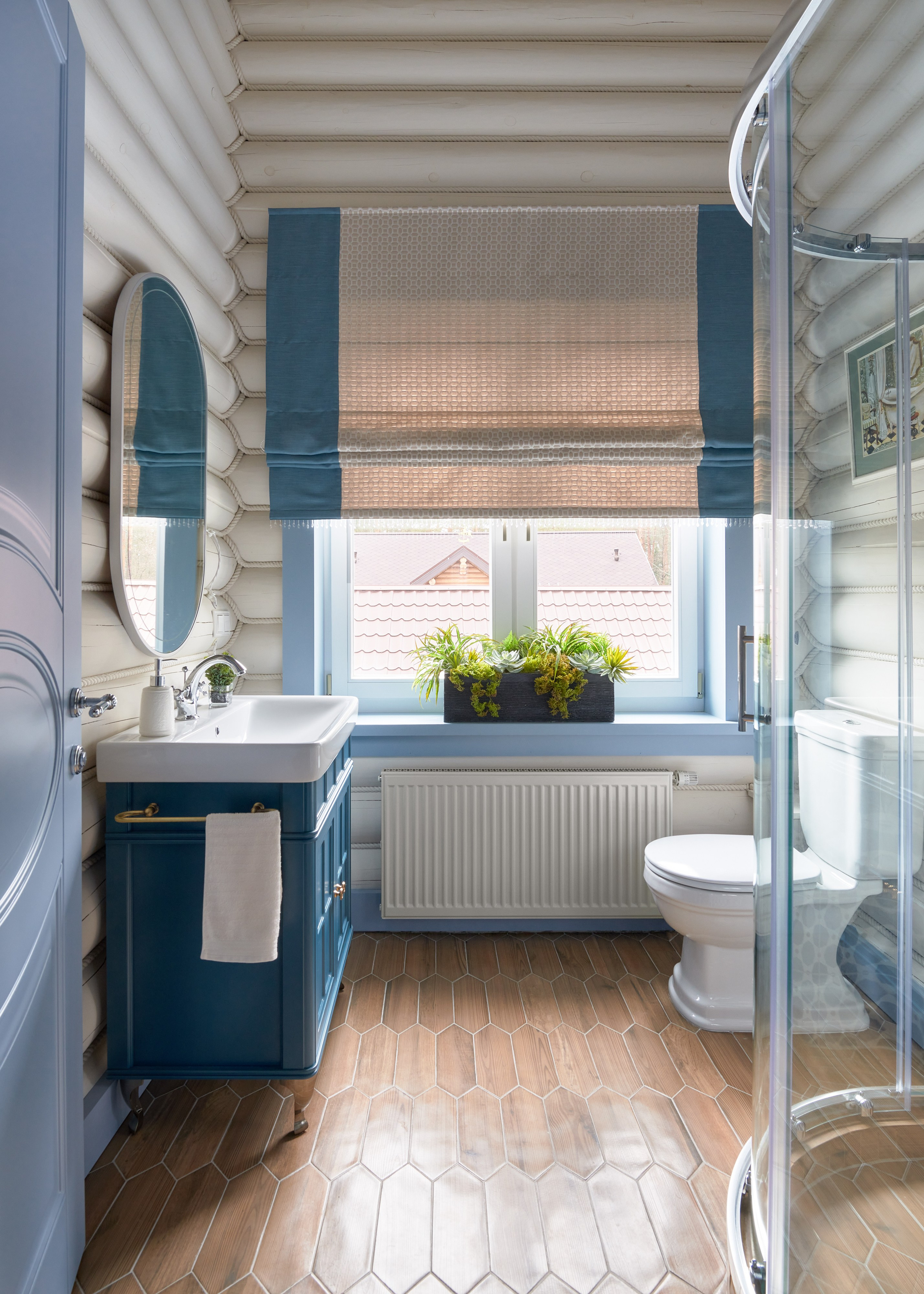 Бревенчатый светлый дом. Фотограф Наталья Вершинина