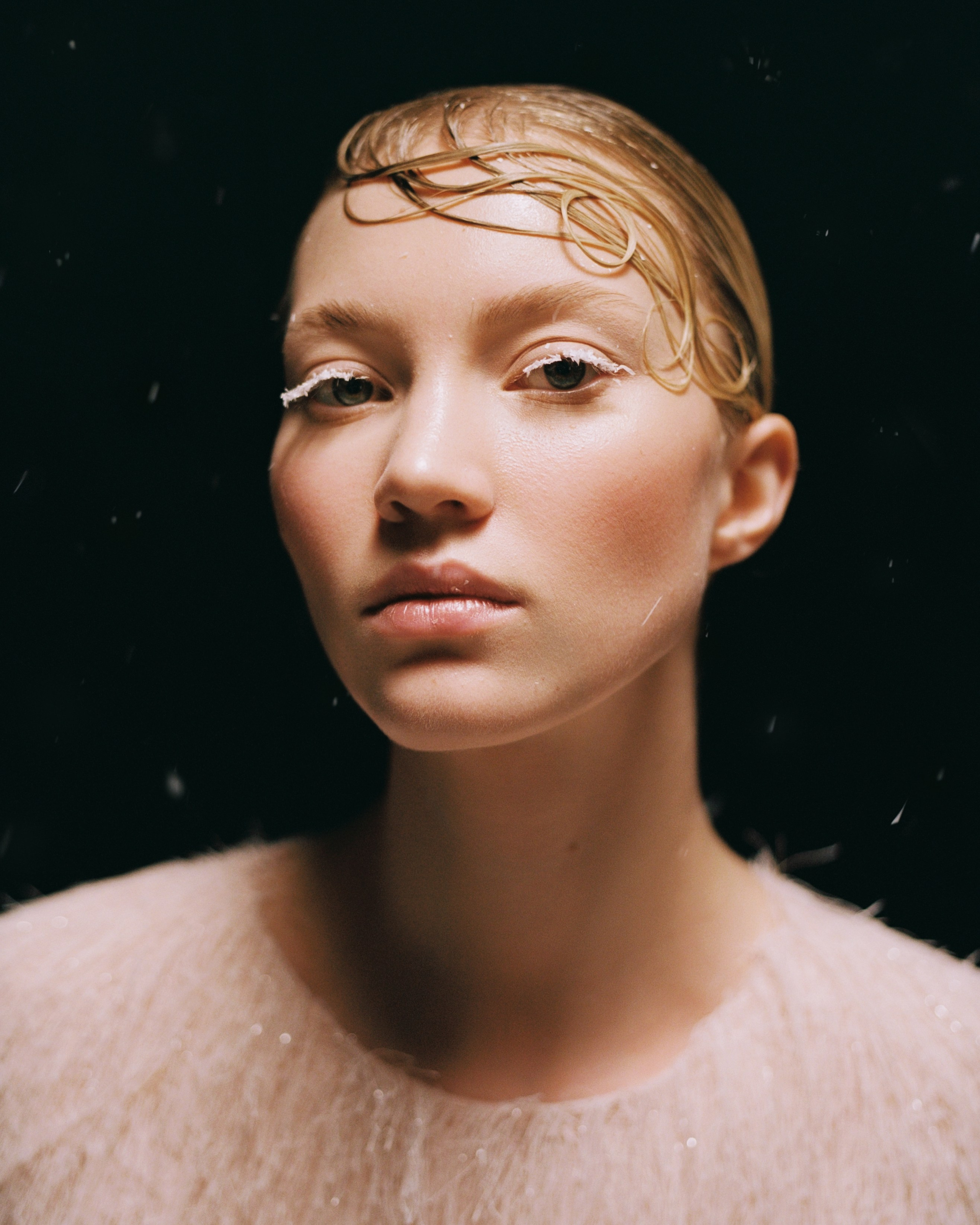 CREATIVE. Визажист-стилист по волосам | Москва