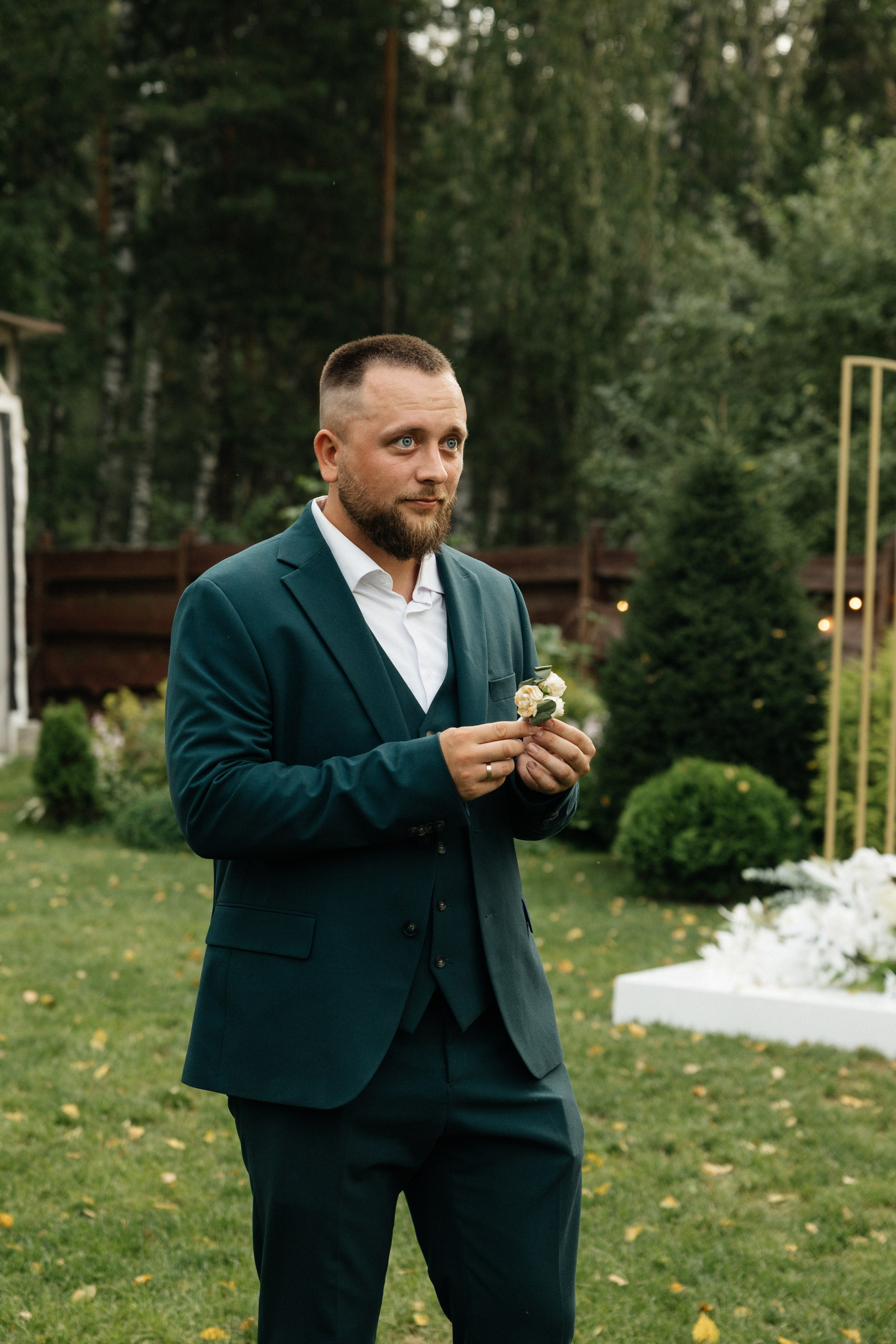 Свадебная история. Лесной Виладж. Свадебный и семейный фотограф Рассказова Виктория