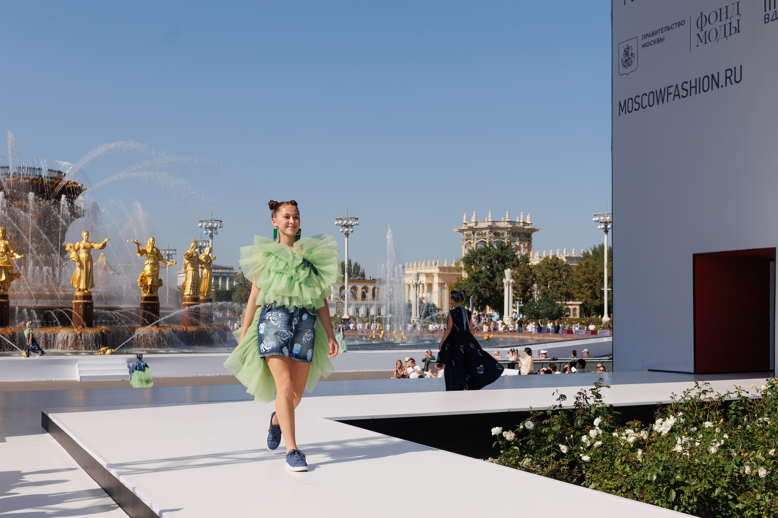 Московская Неделя Моды ВДНХ. Фото-художник портретист г. Москва