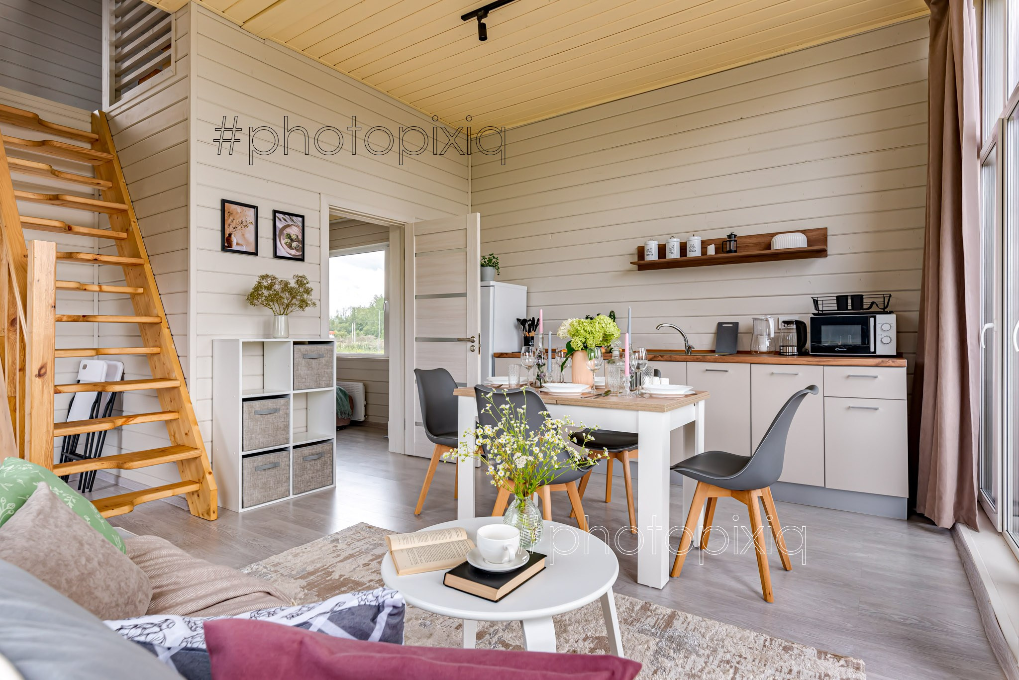 Съёмка барнхауса в Этномире для аренды. Интерьерная съёмка и виртуальные туры — Интерьерный фотограф Кузнецов Сергей (photopixiq)