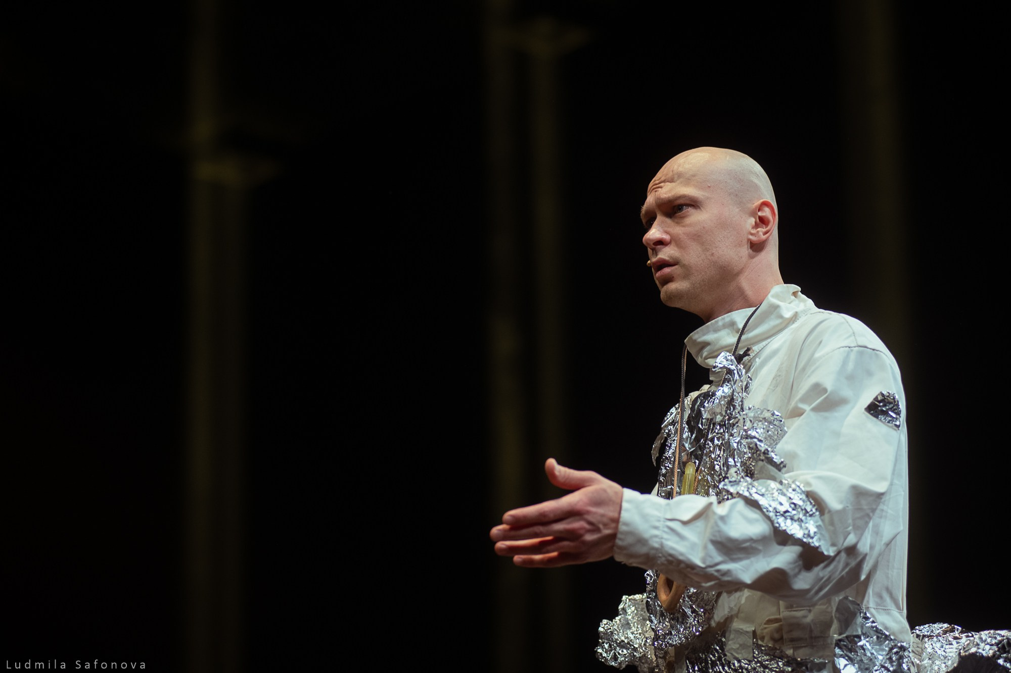 Гамлет. Режиссёр Андрей Гончаров. Гамлет Юра Борисов. Lucytheatre