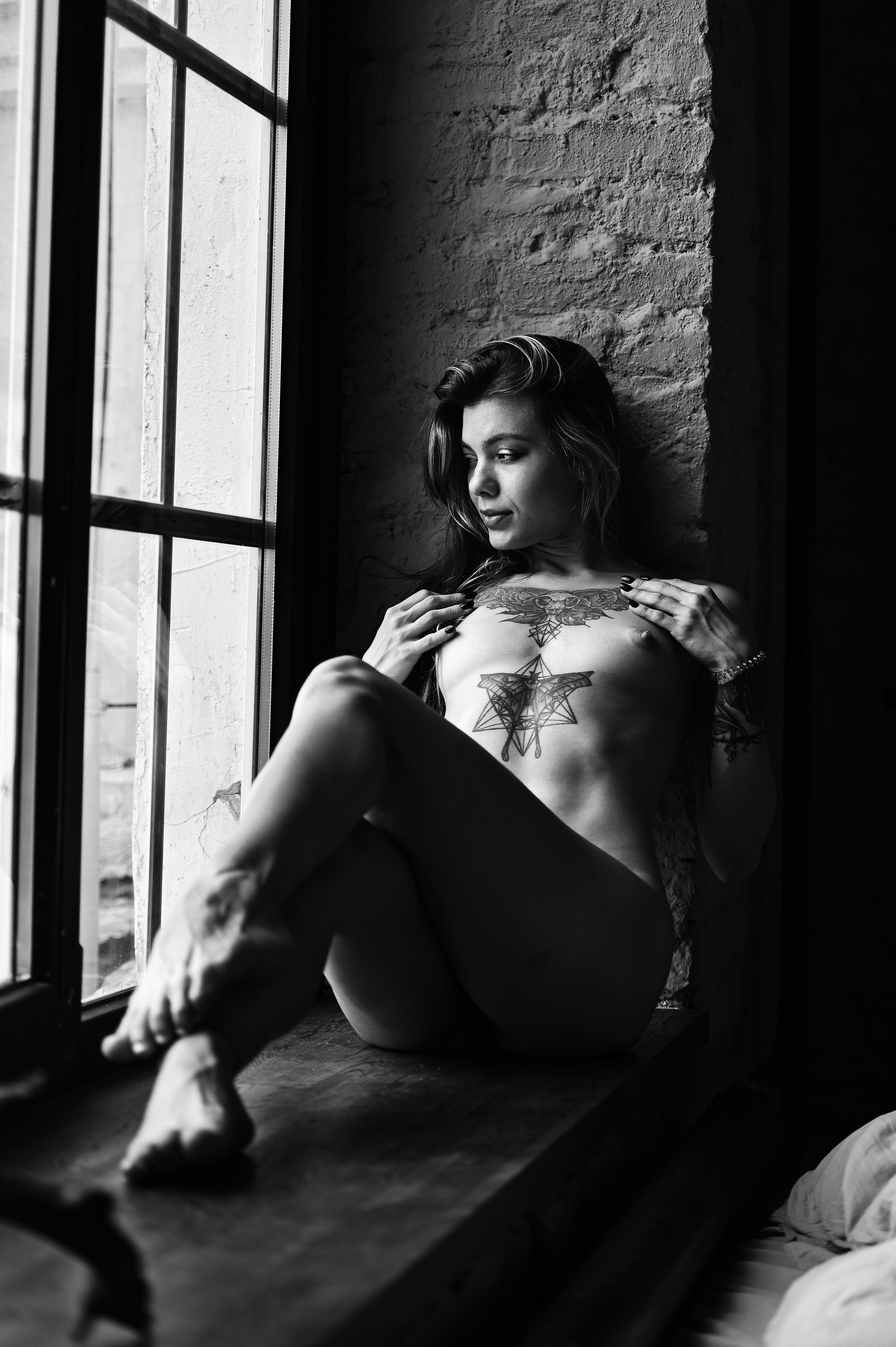 NU съемка с эротической моделью Mad Maura