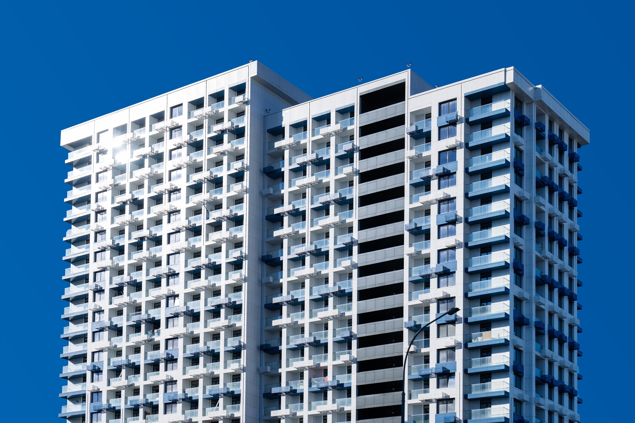 Фотосъемка недвижимости в Сочи — профессиональные фото, которые продают. Профессиональная фотосъемка в Сочи: репортаж, предметная, ювелирная фотосъемка, недвижимость, фуд-фотография. Фотограф Александр Афанасьев