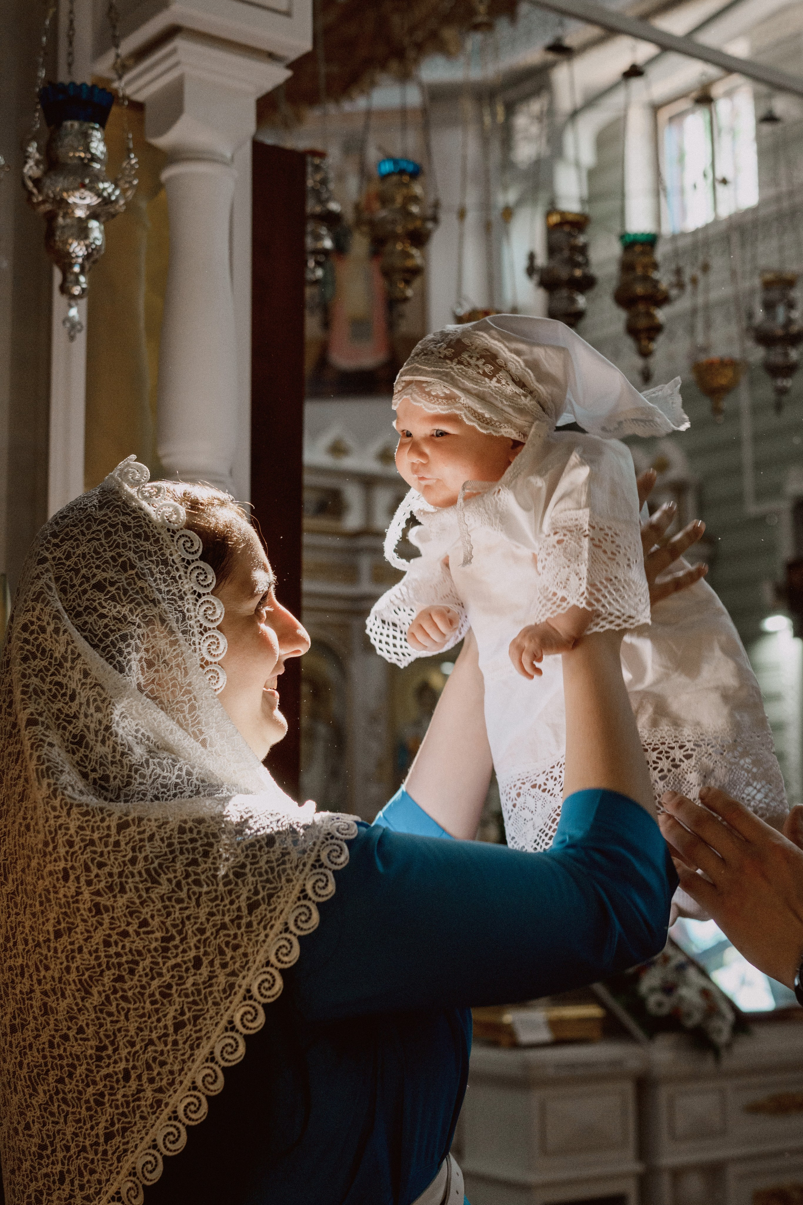 Крещение в храме Св. Спиридона Тримифунтского г. Ломоносов. Семейный фотограф и видеограф Алёна Ким