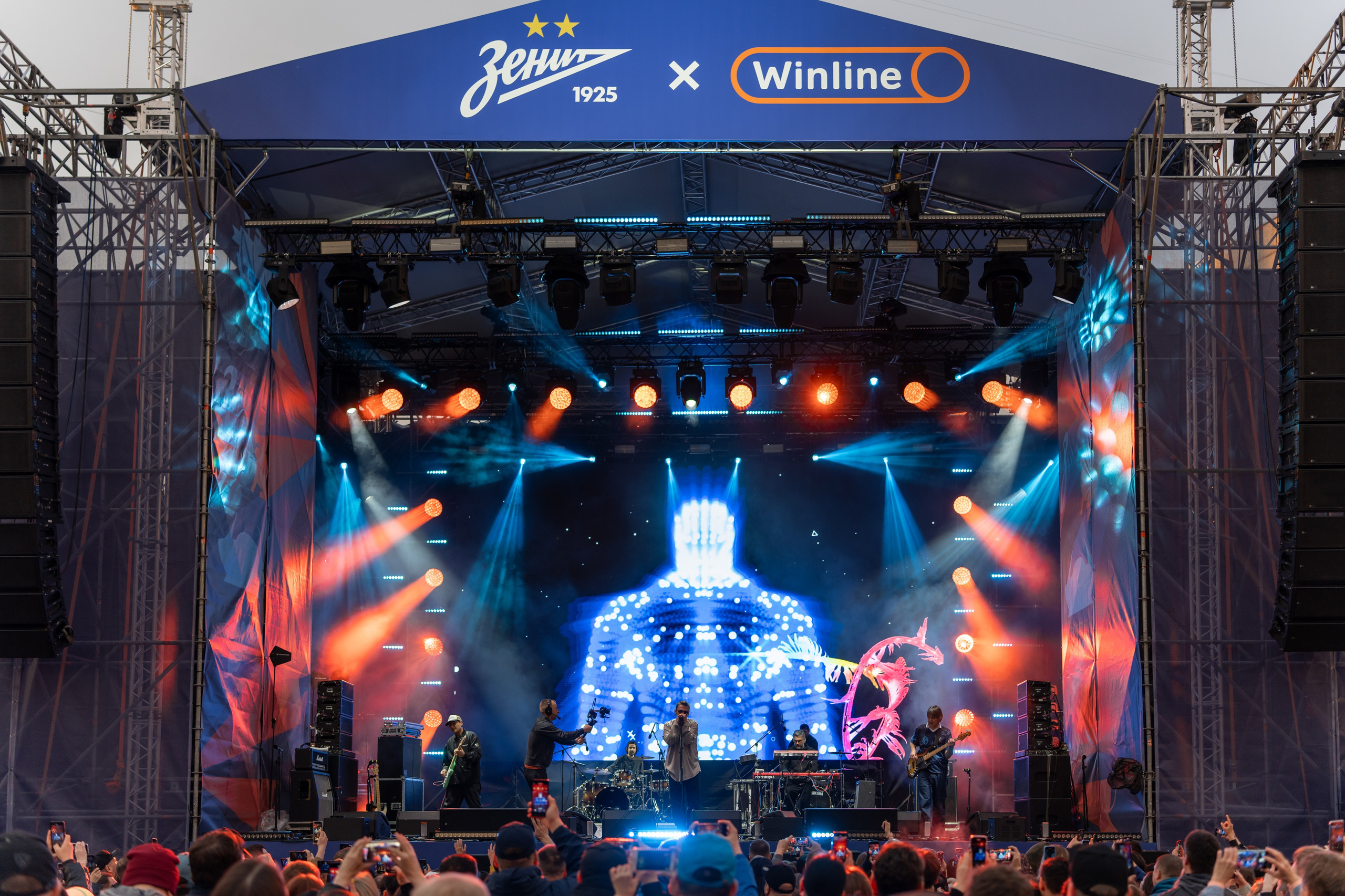 Зенит 100 лет. Андрей Сухинин репортажный свадебный фотограф Санкт-Петербург