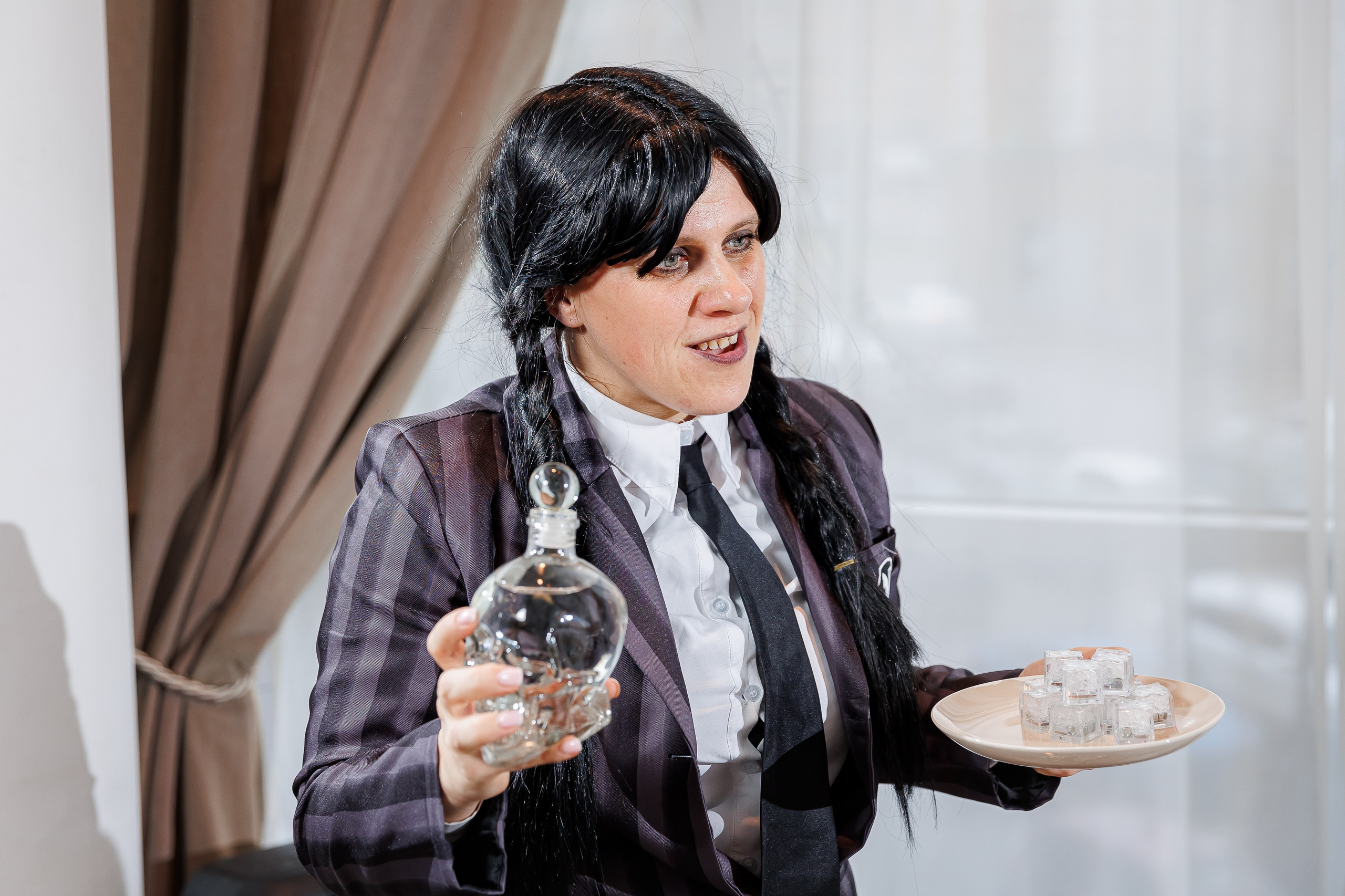 День рождения Насти «Венсдэй во Вкусотеррии». Семейный и детский фотограф Комина Елена, Власиха, Одинцово