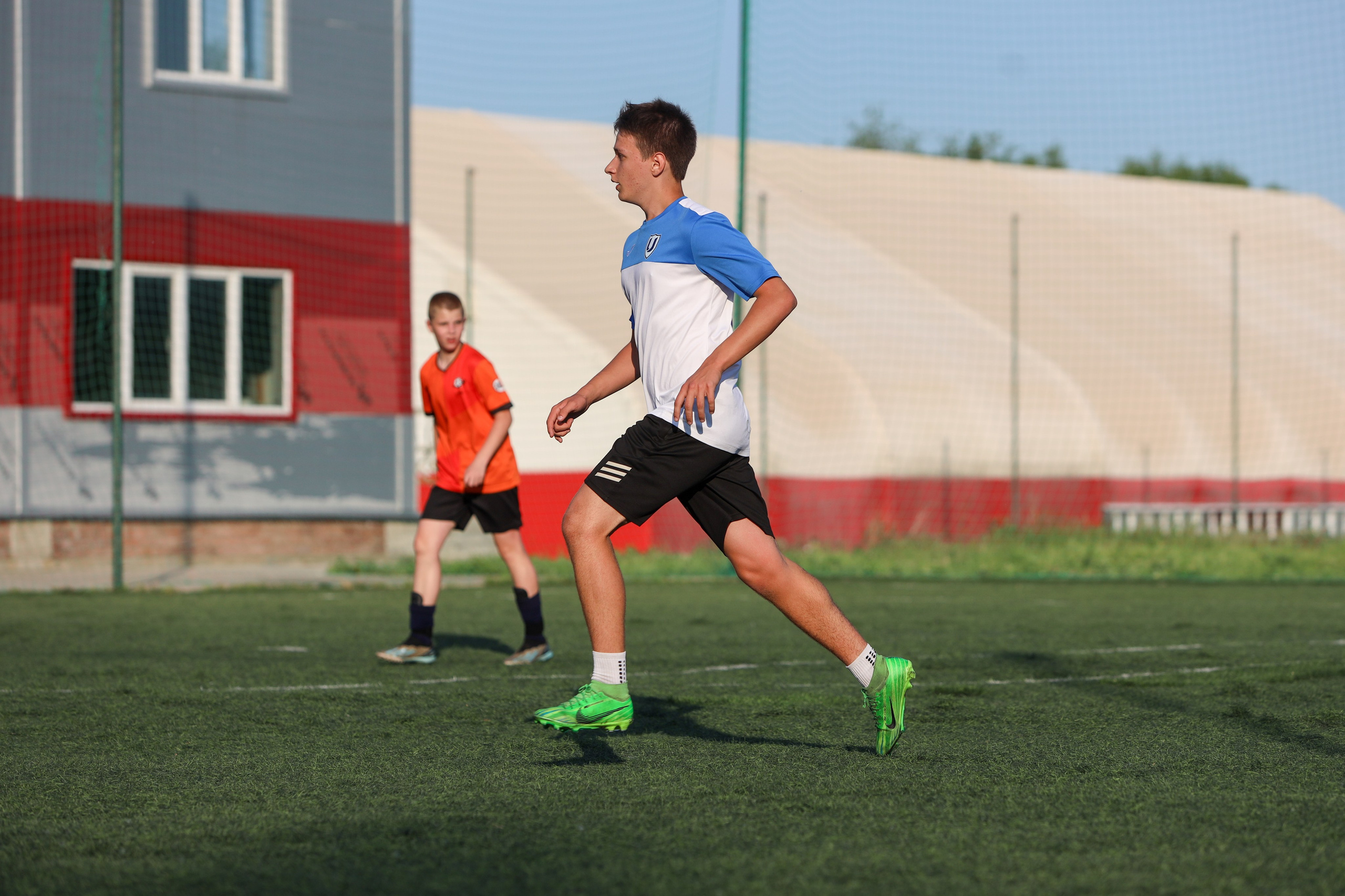 Кинель — Виктория Унион. Чемпионат СФПЛ. Молодежная футбольная лига U-15. Спортивный фотограф в Самаре