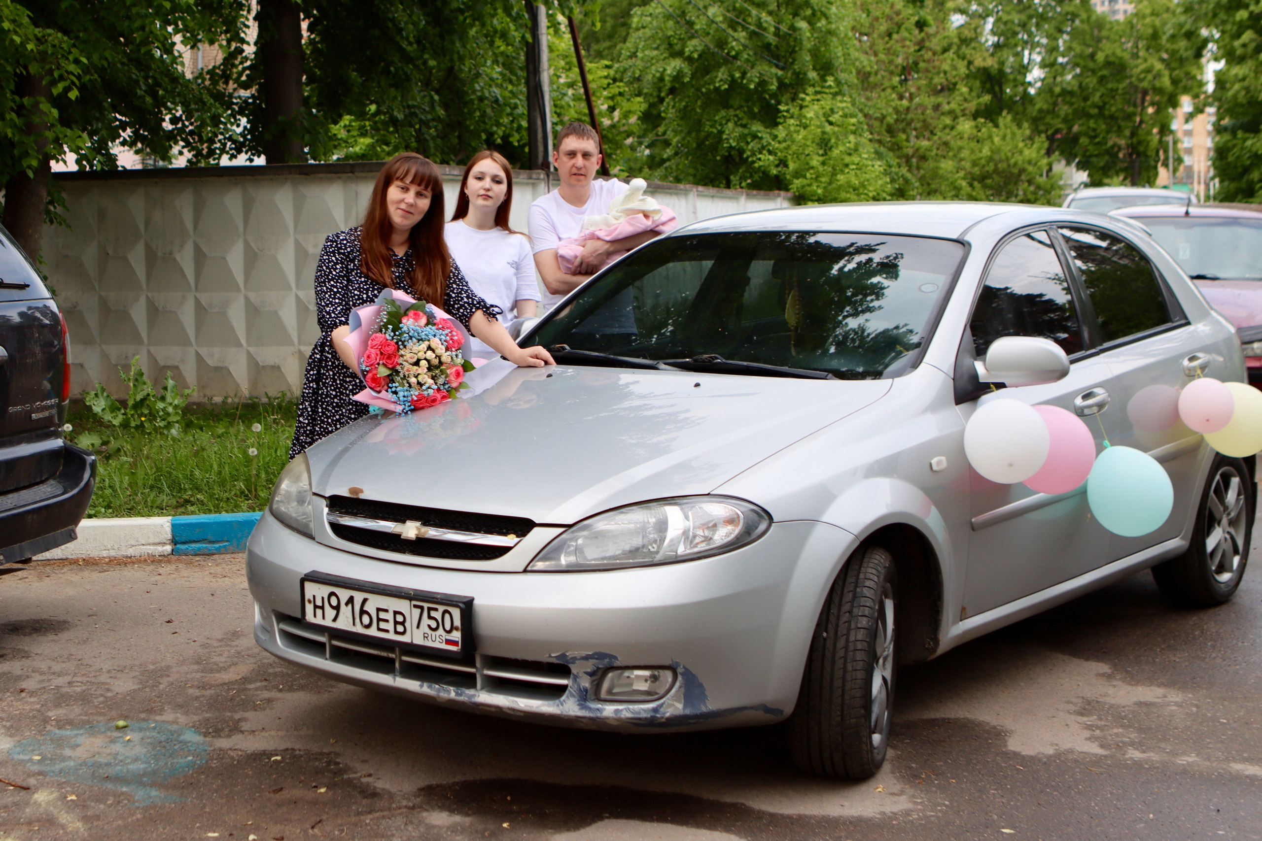 22 05 23 выписка из роддома. Свадебный и семейный фотограф-Королева Натали/Раменское-Жуковский-Москва/тел.+7 (985) 153-75-43