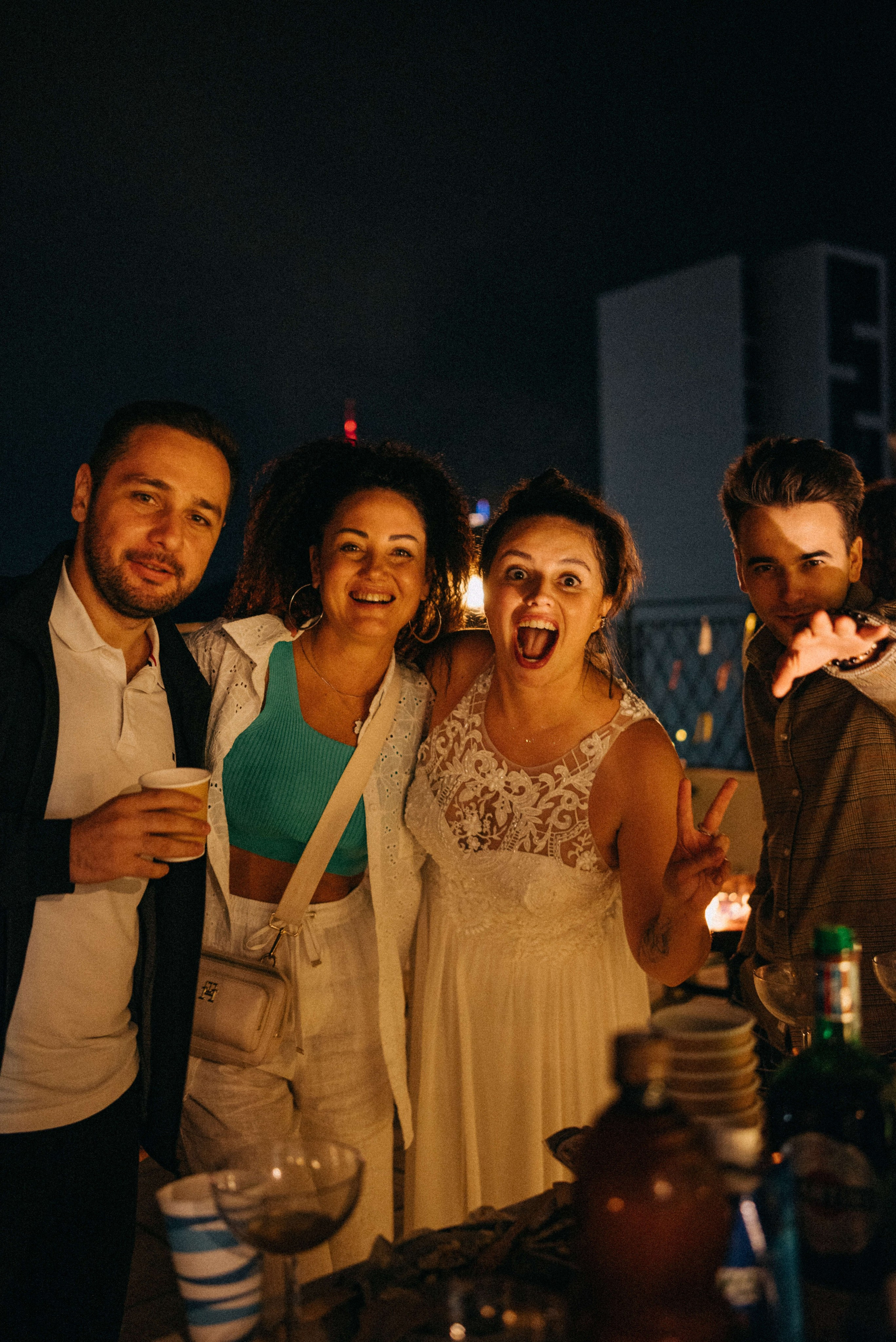 Вечеринка на крыше. Портретный и свадебный фотограф в Тбилиси • xeniqo