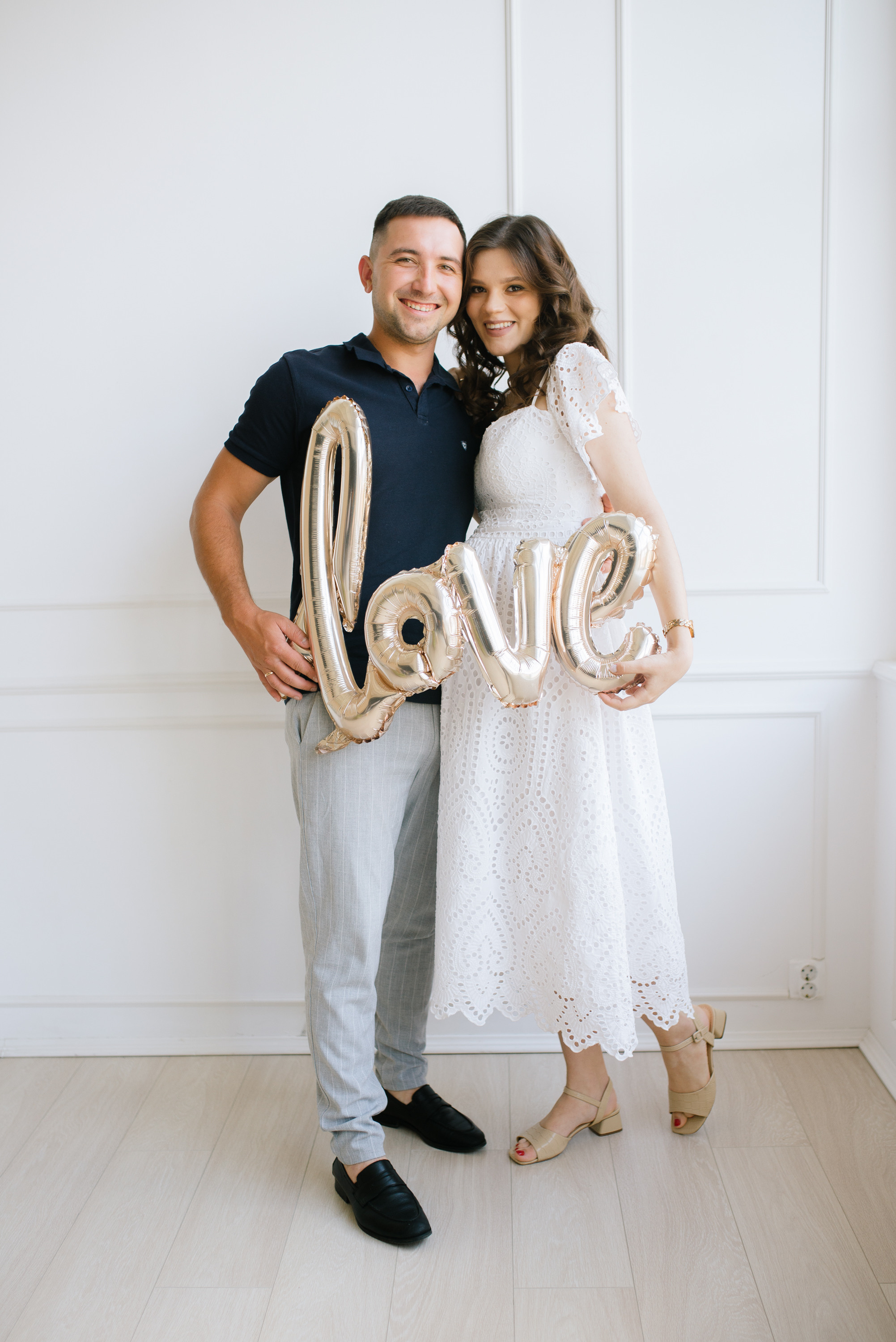 Софа и Константин в ожидании. Свадьбы