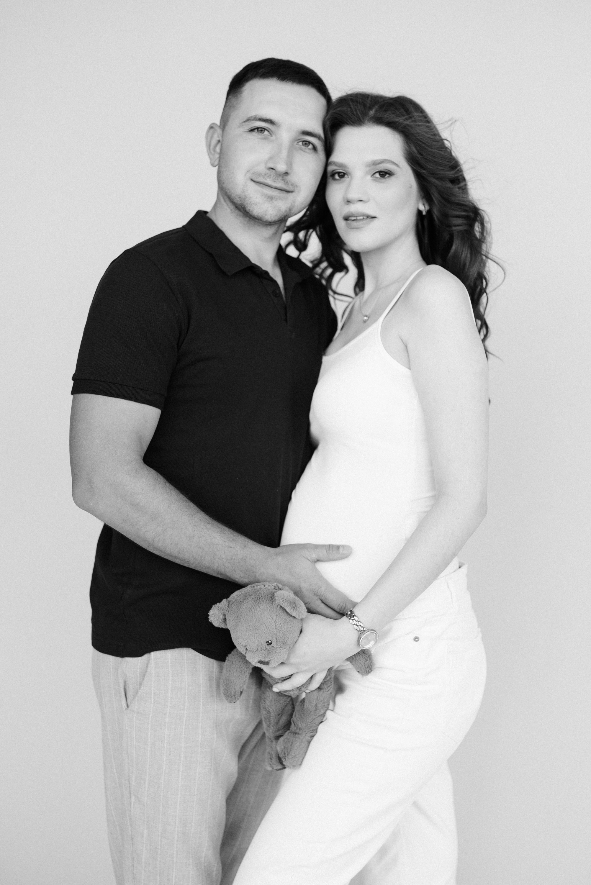 Софа и Константин в ожидании. Свадьбы