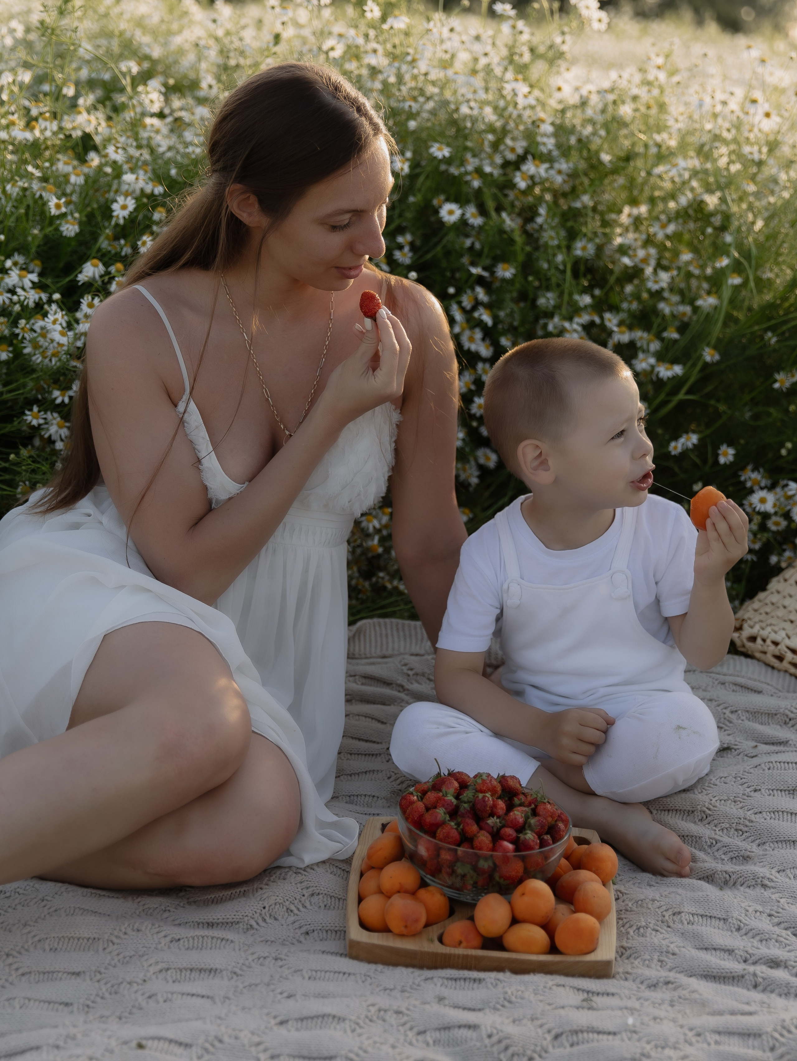 Фотосессия в ромашках Челябинск. СВАДЕБНЫЙ ФОТОГРАФ ЧЕЛЯБИНСК