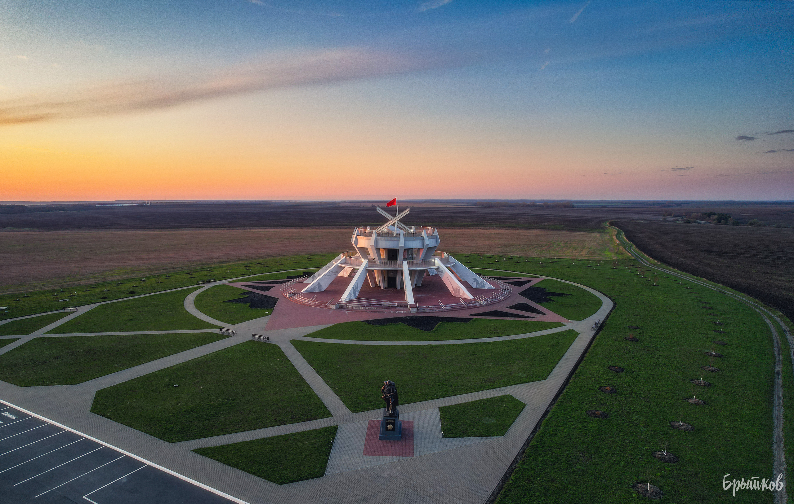 Мемориальный комплекс Тепловская высота Брытков Николай