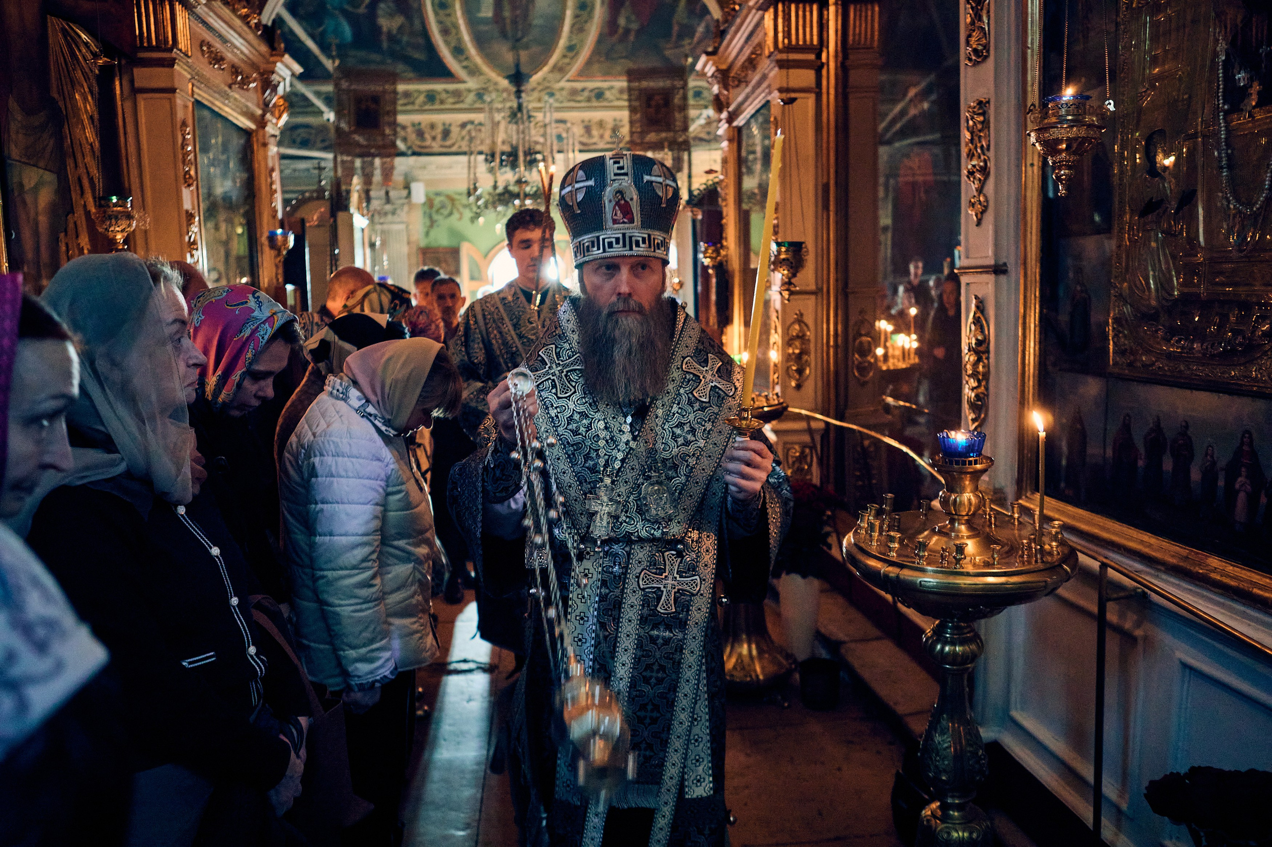 Всенощная на Великий Четверг. DMITRY MOISEENKO — фотограф, художник, топ-стилист