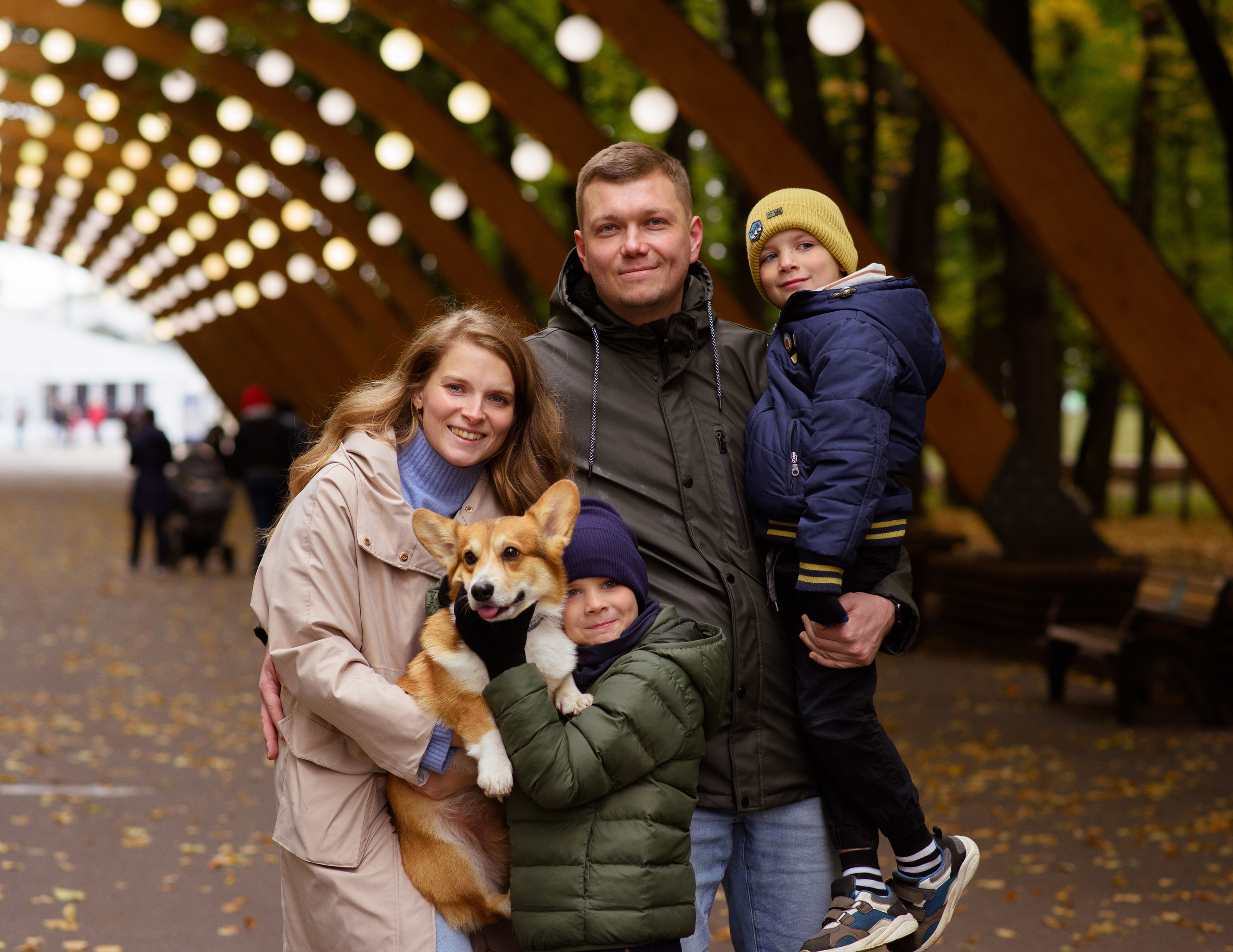 Семейная фотосессия в студии в Москве, семейный фотограф Анна Полушина. Свадебный фотограф в Москве Анна Полушина