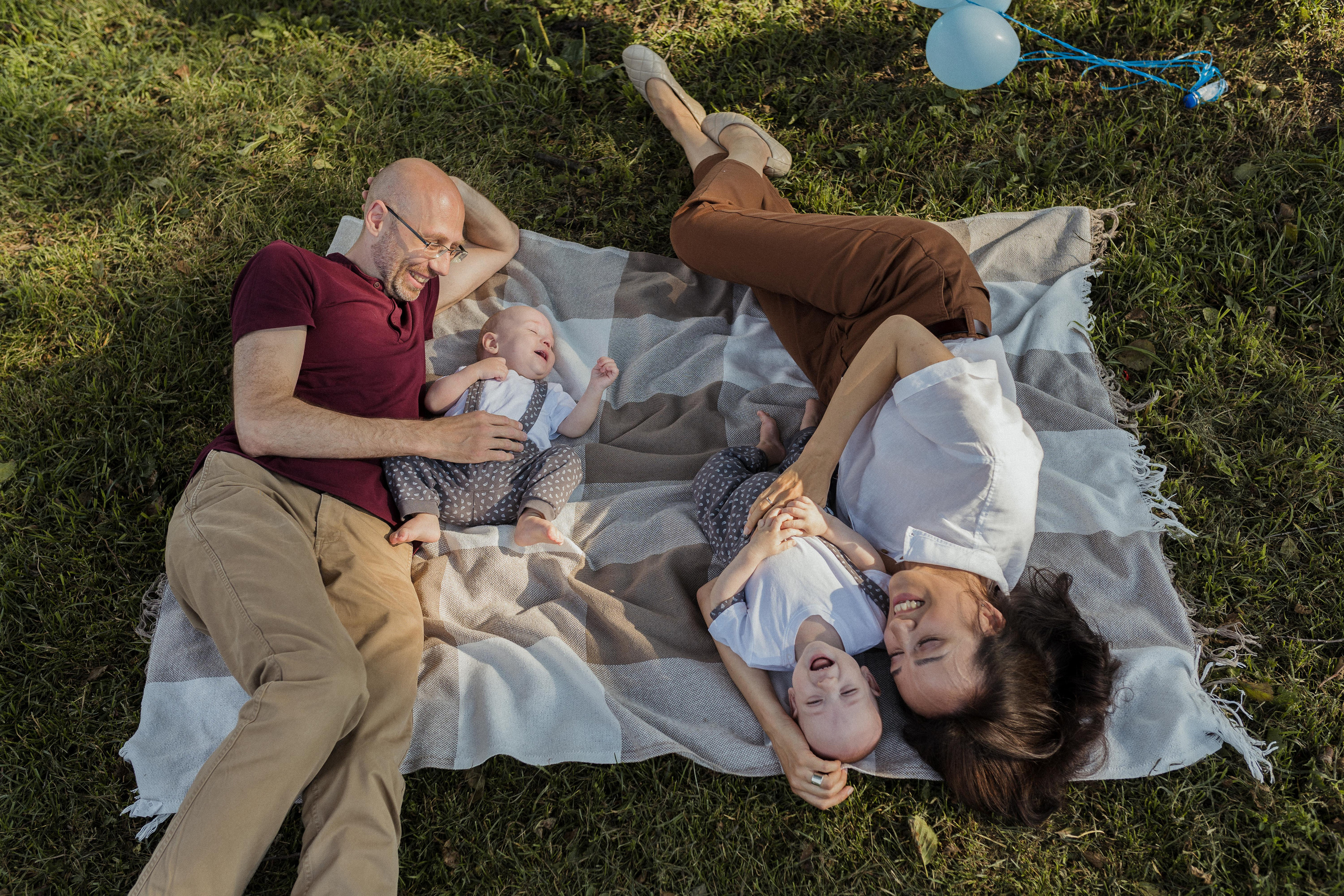 Семейная фотосессия в студии в Москве, семейный фотограф Анна Полушина. Свадебный фотограф в Москве Анна Полушина
