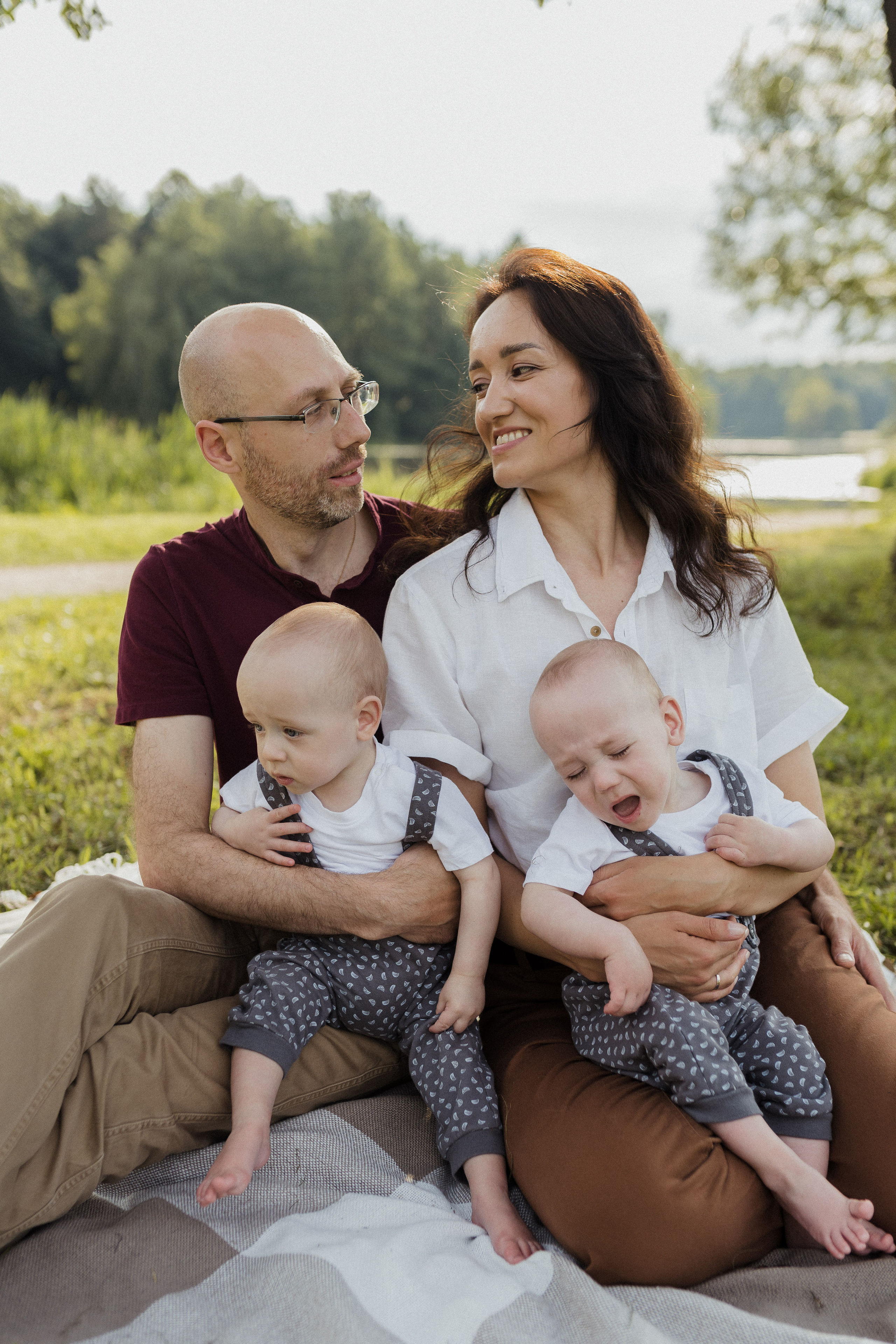 Семейная фотосессия в студии в Москве, семейный фотограф Анна Полушина. Свадебный фотограф в Москве Анна Полушина