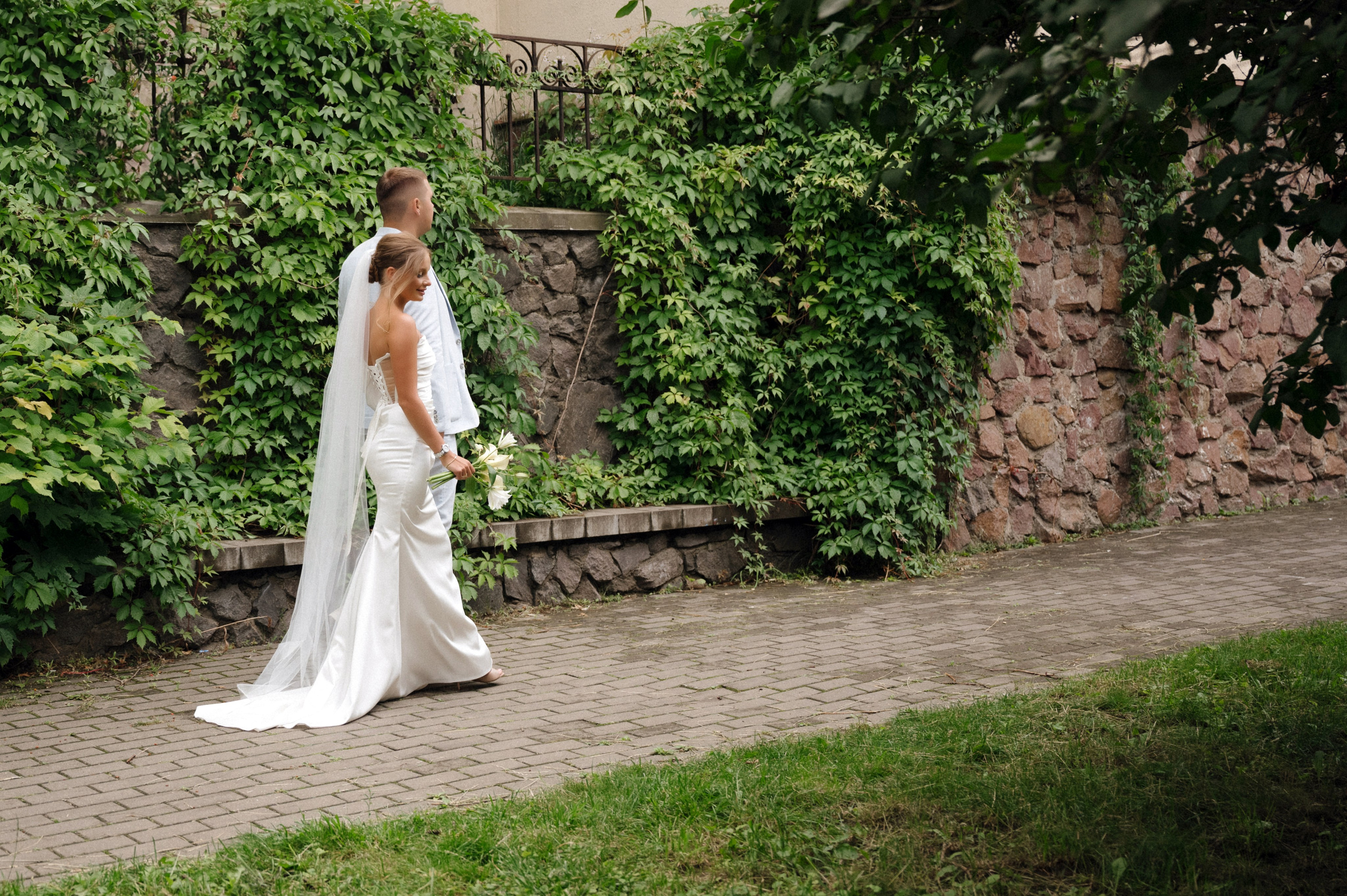 Скоро на сайте. Свадебный фотограф в Минске Тагай Наталья