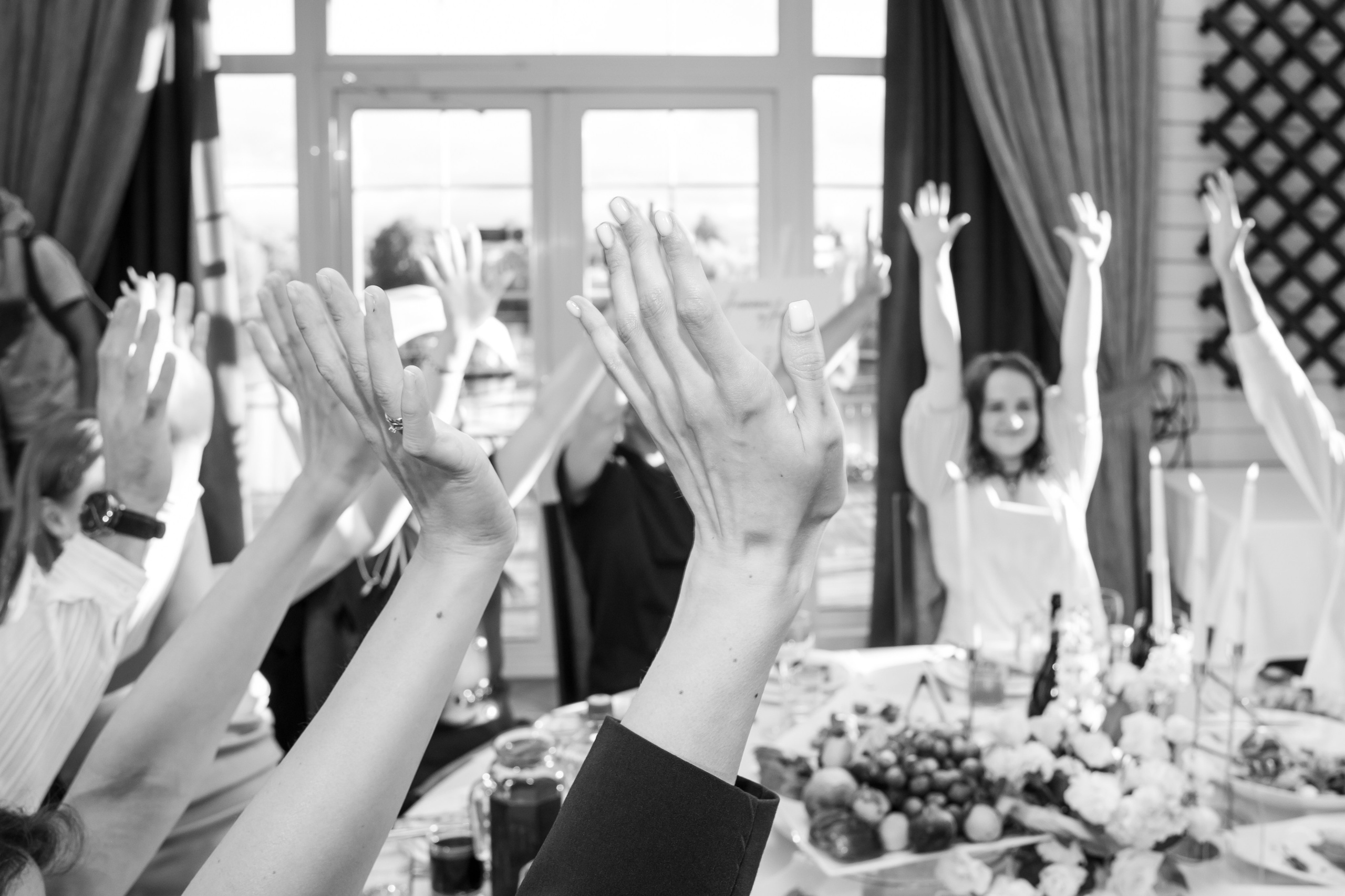 Регистрация в отеле Fish Point, ЗАГС Бутово, прогулка в Остафьево. Свадебный и репортажный фотограф (Москва, Королев и другие)