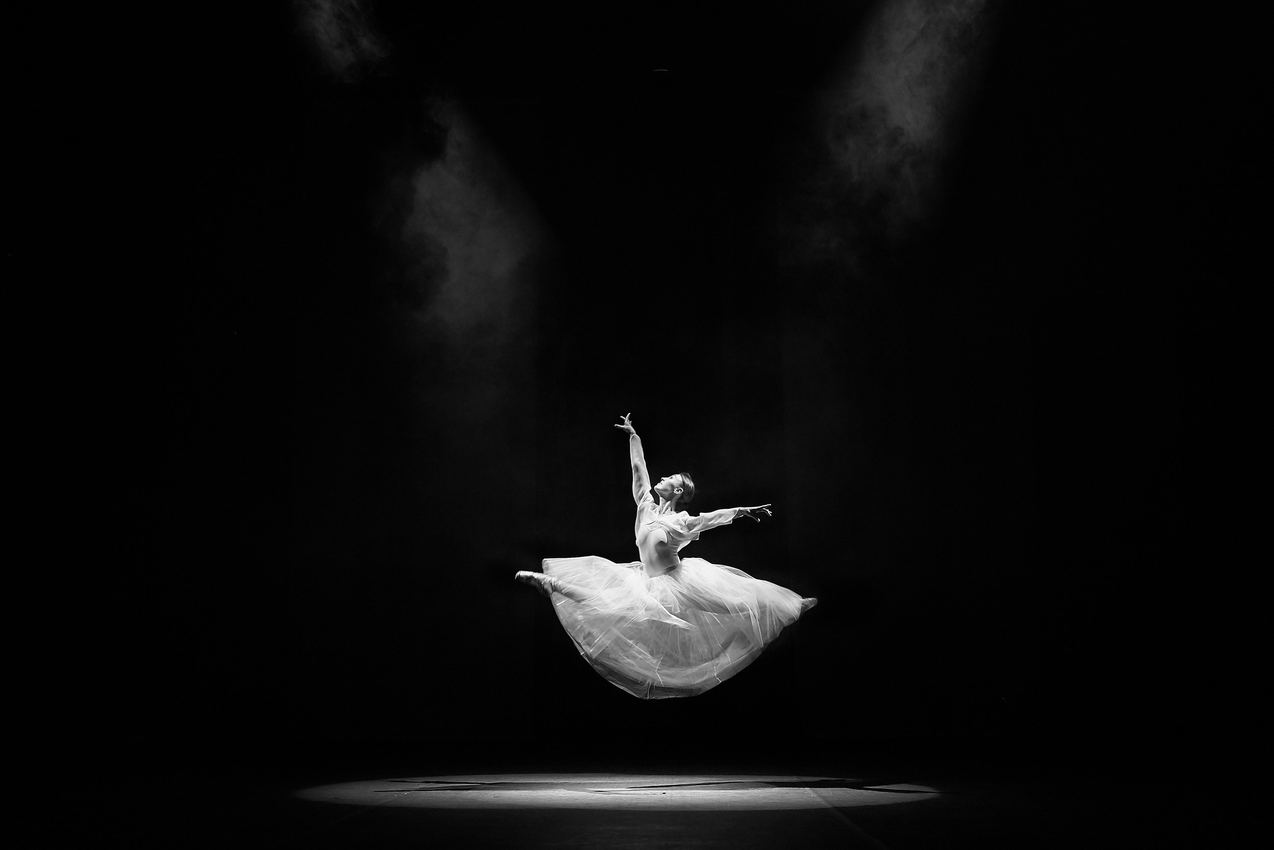 Фотопроекты и съемки на природе, с лошадьми, самолетами и авто. Выездная фотосессия. Фотограф, фотопроекты Михаила Семенова в Ярославле. Фотошкола