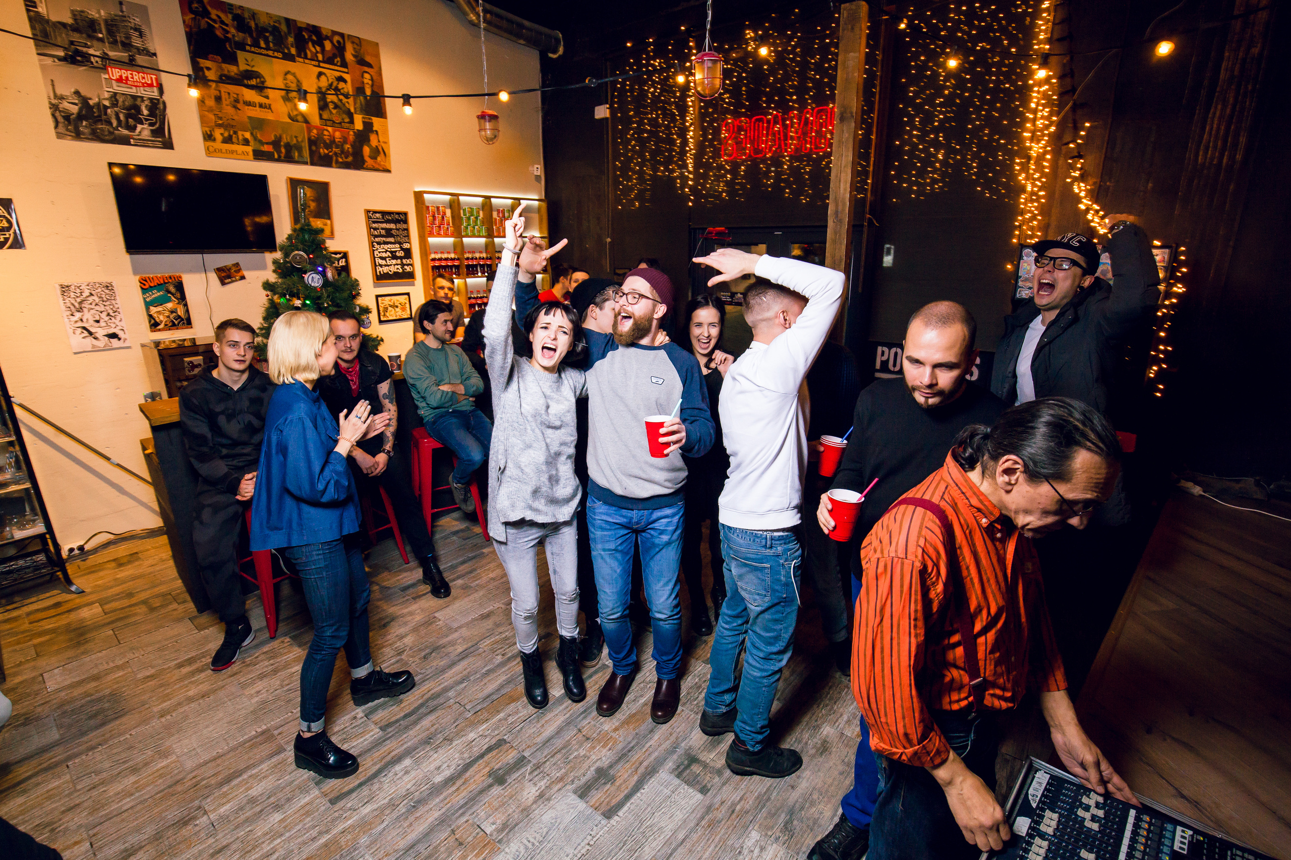 POMADES. Свадебный и репортажный фотограф Виталий Кислицын