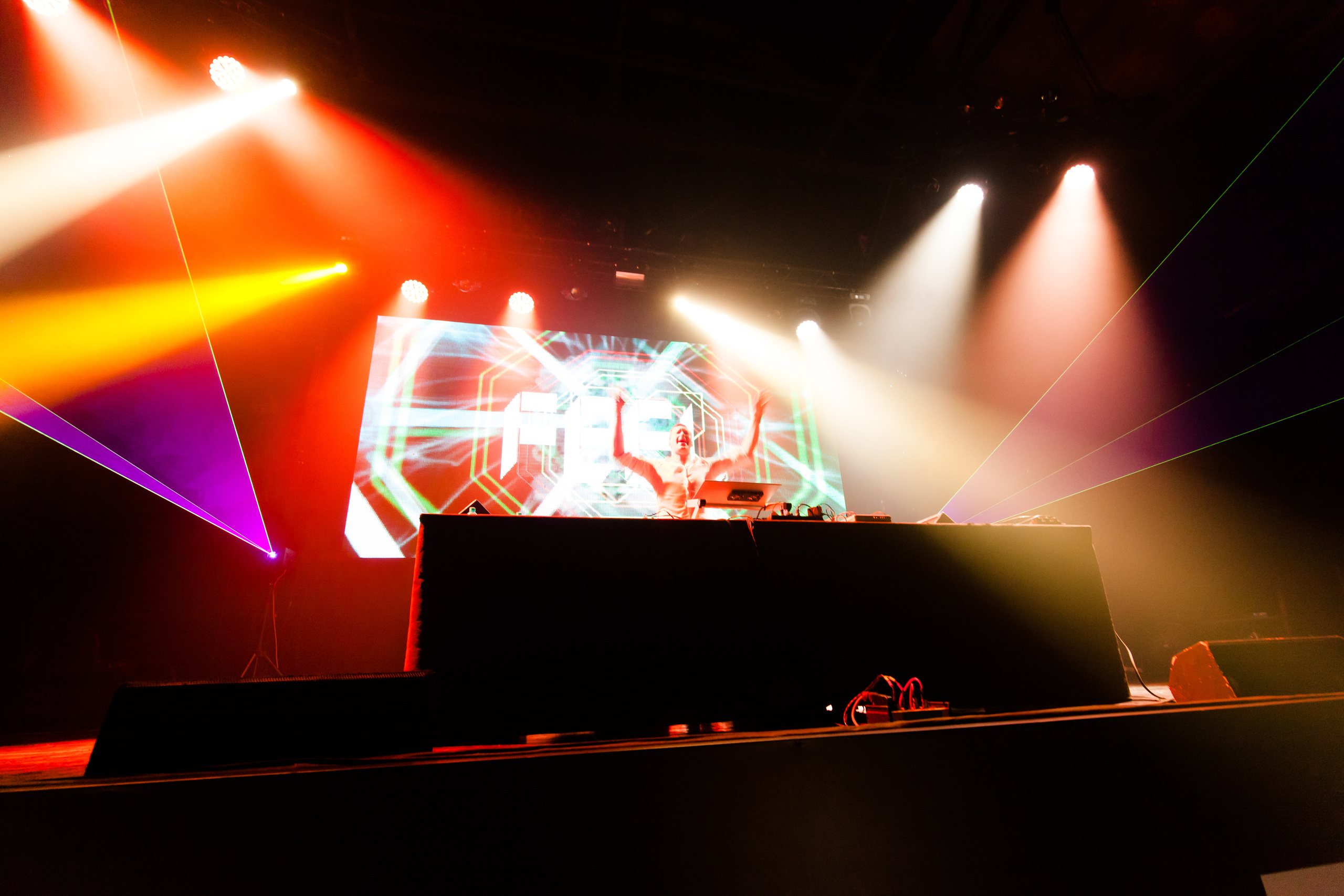 TRANCE UNIVERSE. Свадебный и репортажный фотограф Виталий Кислицын