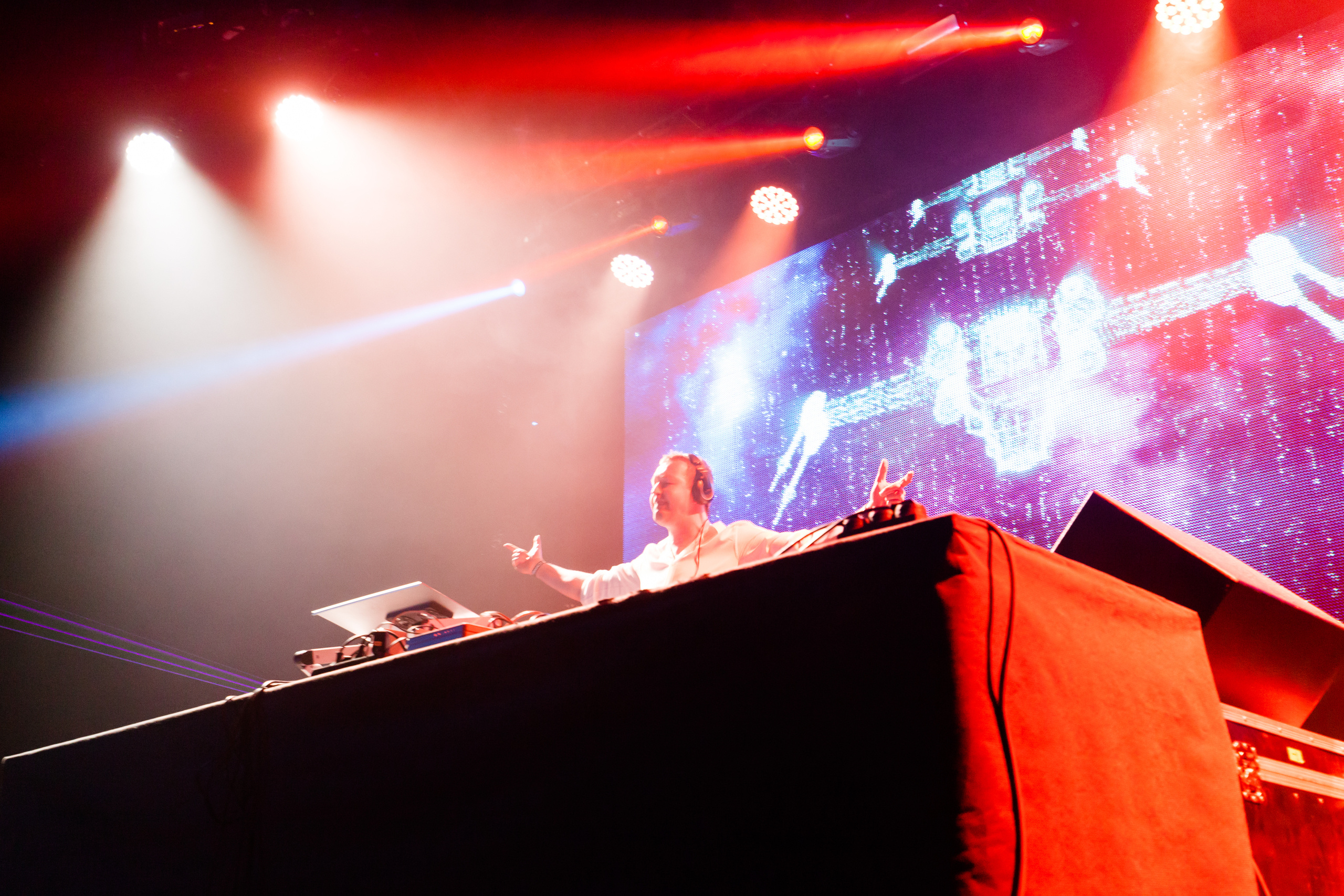 TRANCE UNIVERSE. Свадебный и репортажный фотограф Виталий Кислицын