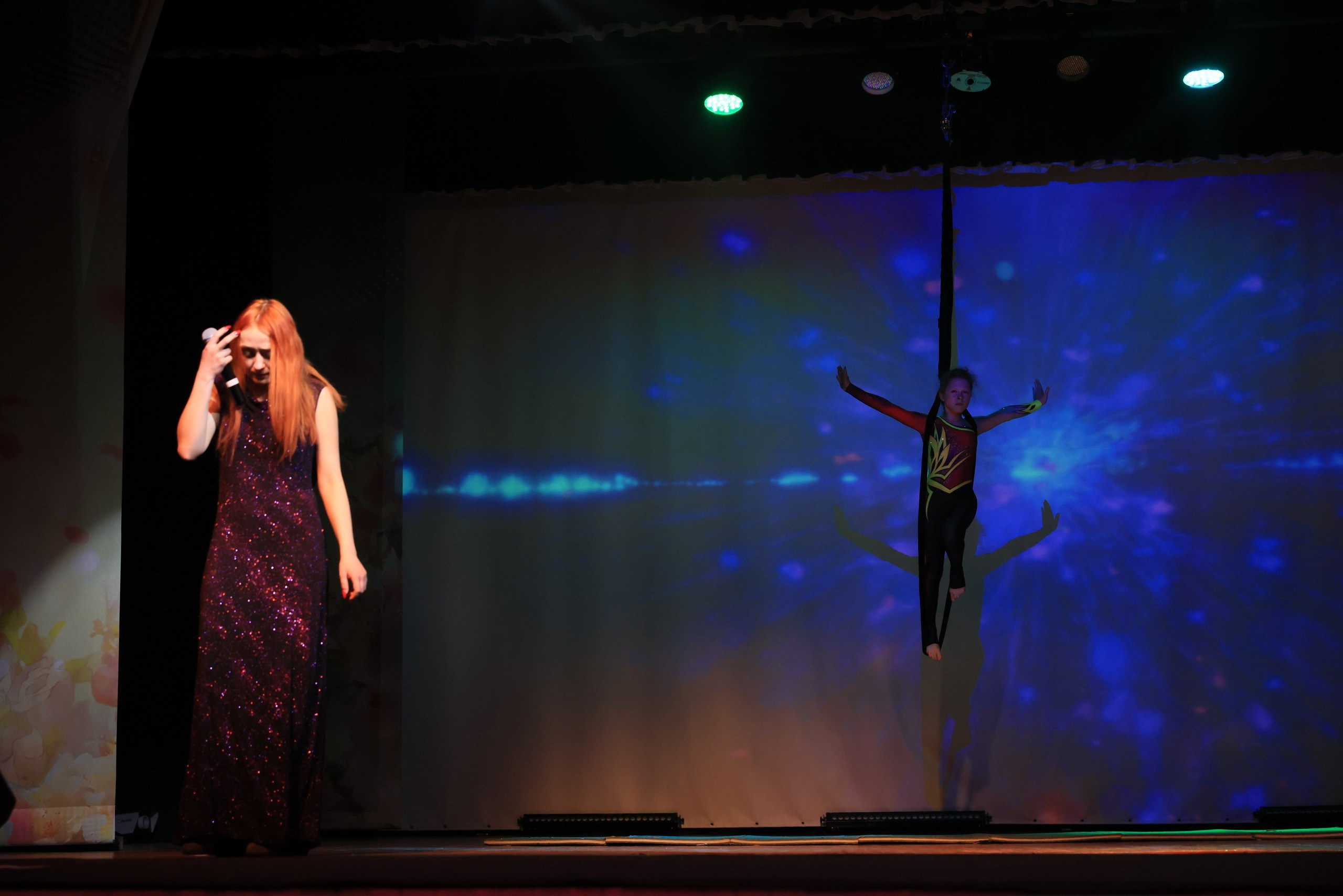 Концерт к 8 Марта в ДК «Металлург» г. Тула. Фотограф в Туле Крупский АнДРей. Фотостудия «КАДР71» в Туле