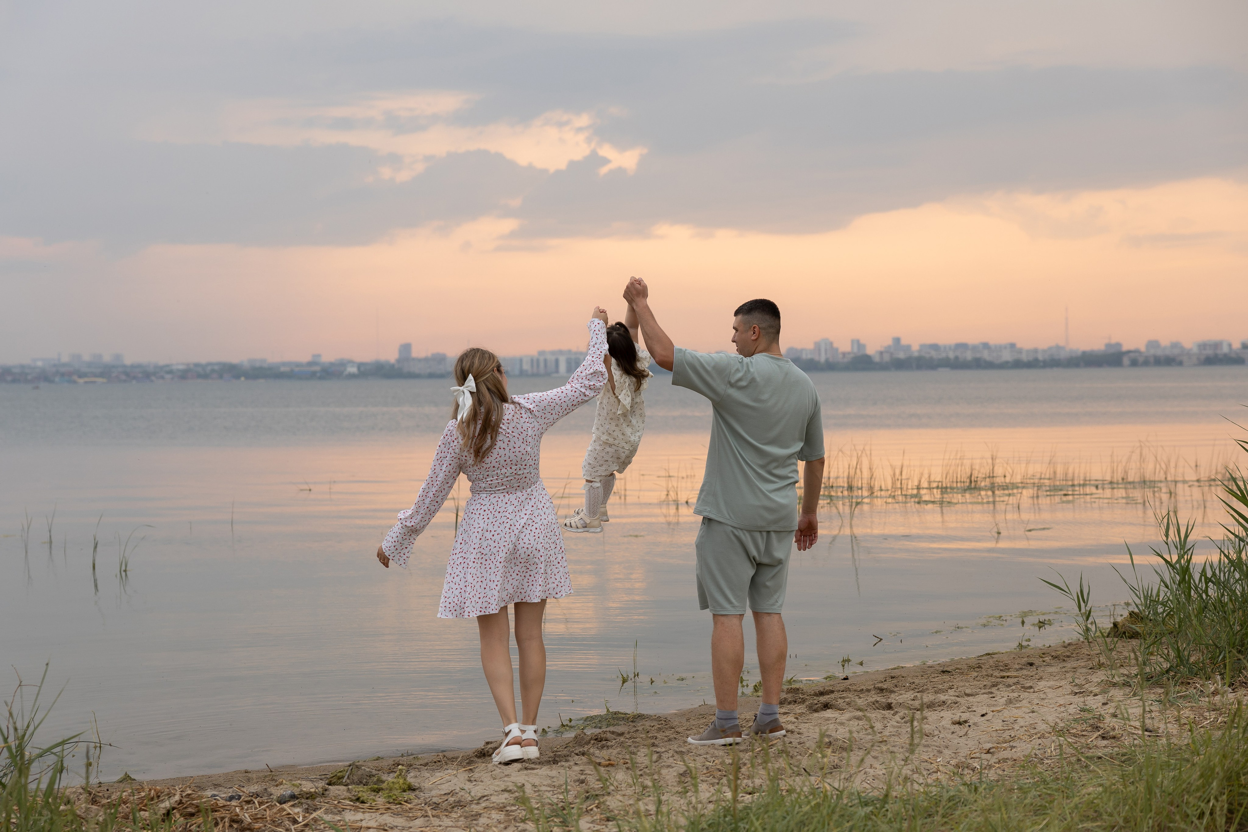 Денис, Наталья и София. Семейный и свадебный фотограф в Челябинске Мария Леонтьева