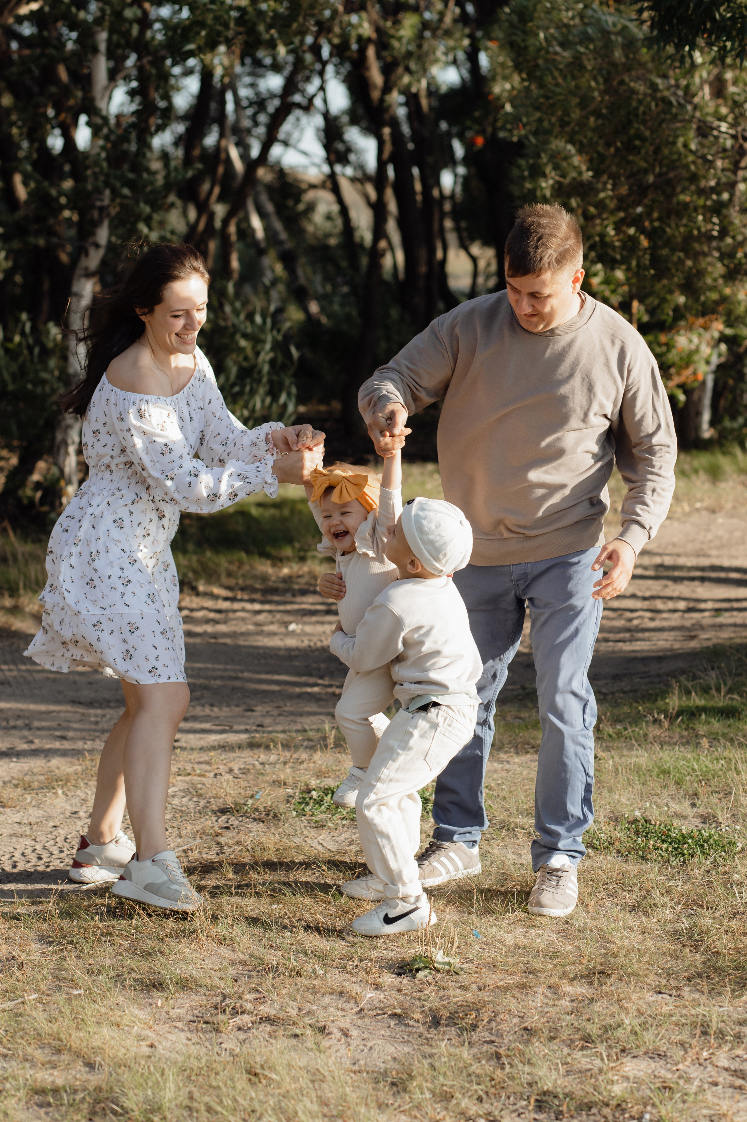 На берегу. Семейный и свадебный фотограф в Челябинске Мария Леонтьева