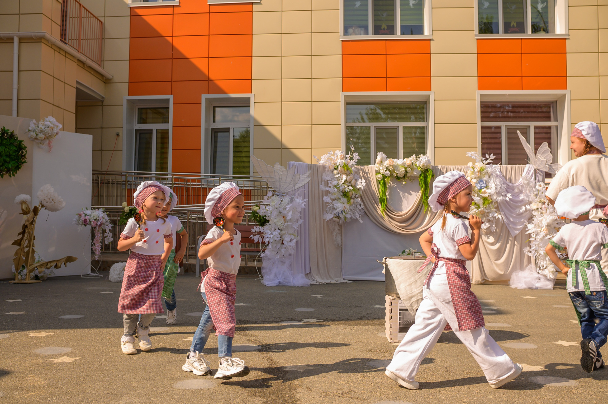 Репортаж выпускного группа «Фантазёры» 3 садик. Фотограф новорожденных, семейный детский в Тюмени Татьяна Морозова