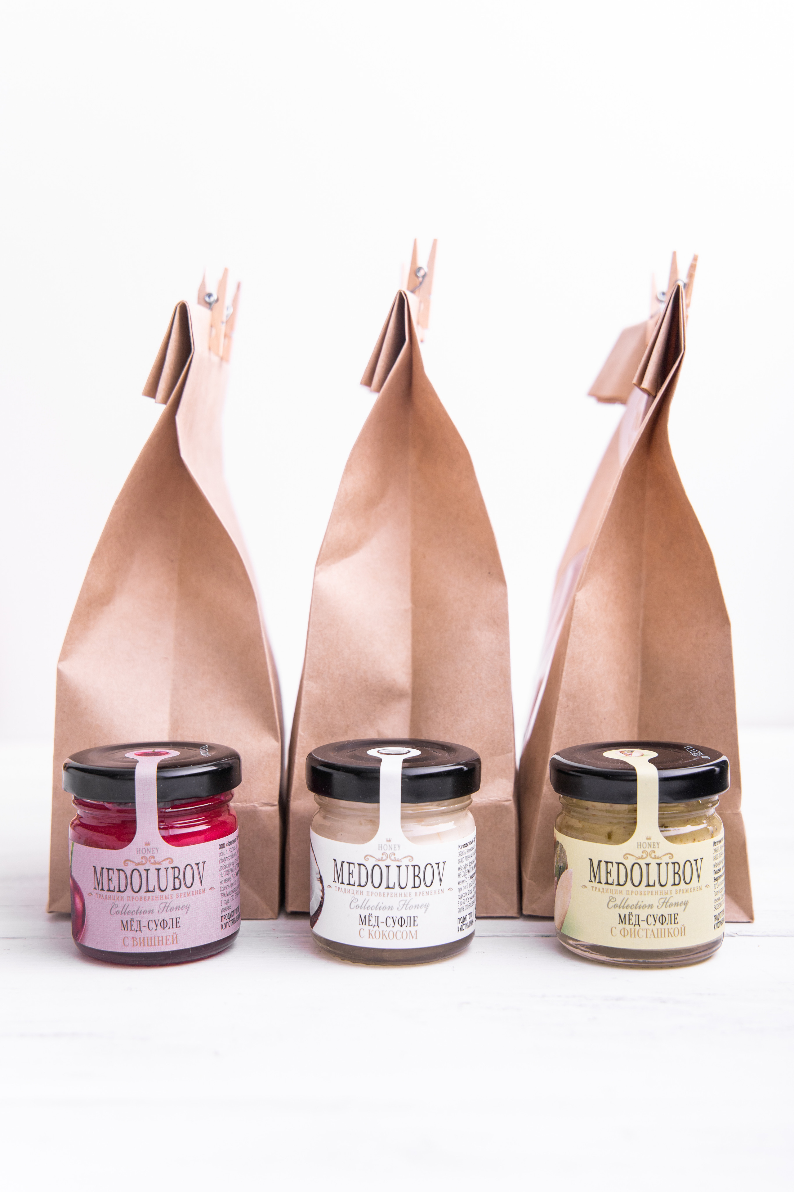 Смотреть альбом. Предметный фотограф/ретушер Анна Рябова Санкт-Петербург