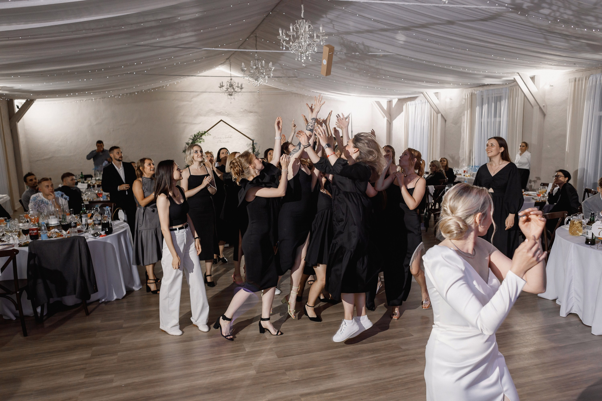 Lock lips. Свадебный фотограф Дмитрий Воробьев Ярославль