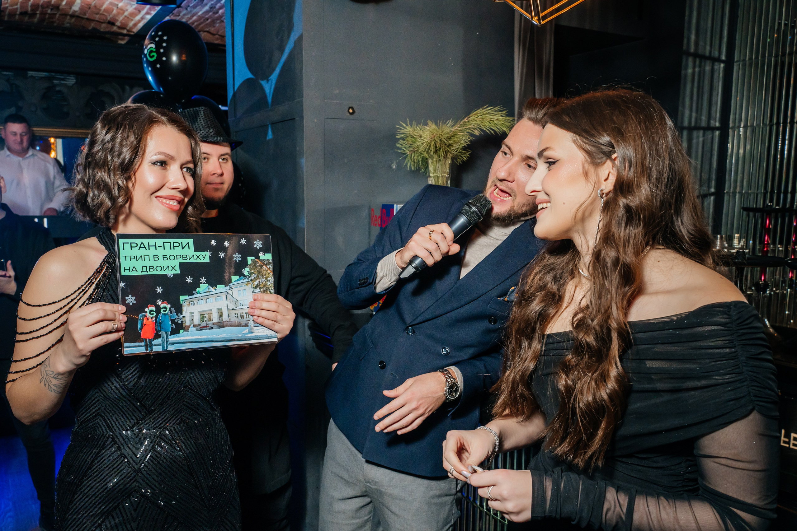 Фотограф на корпоратив. Свадебный фотограф в Новосибирске Maxfotonsk (Максим Сысолятин)