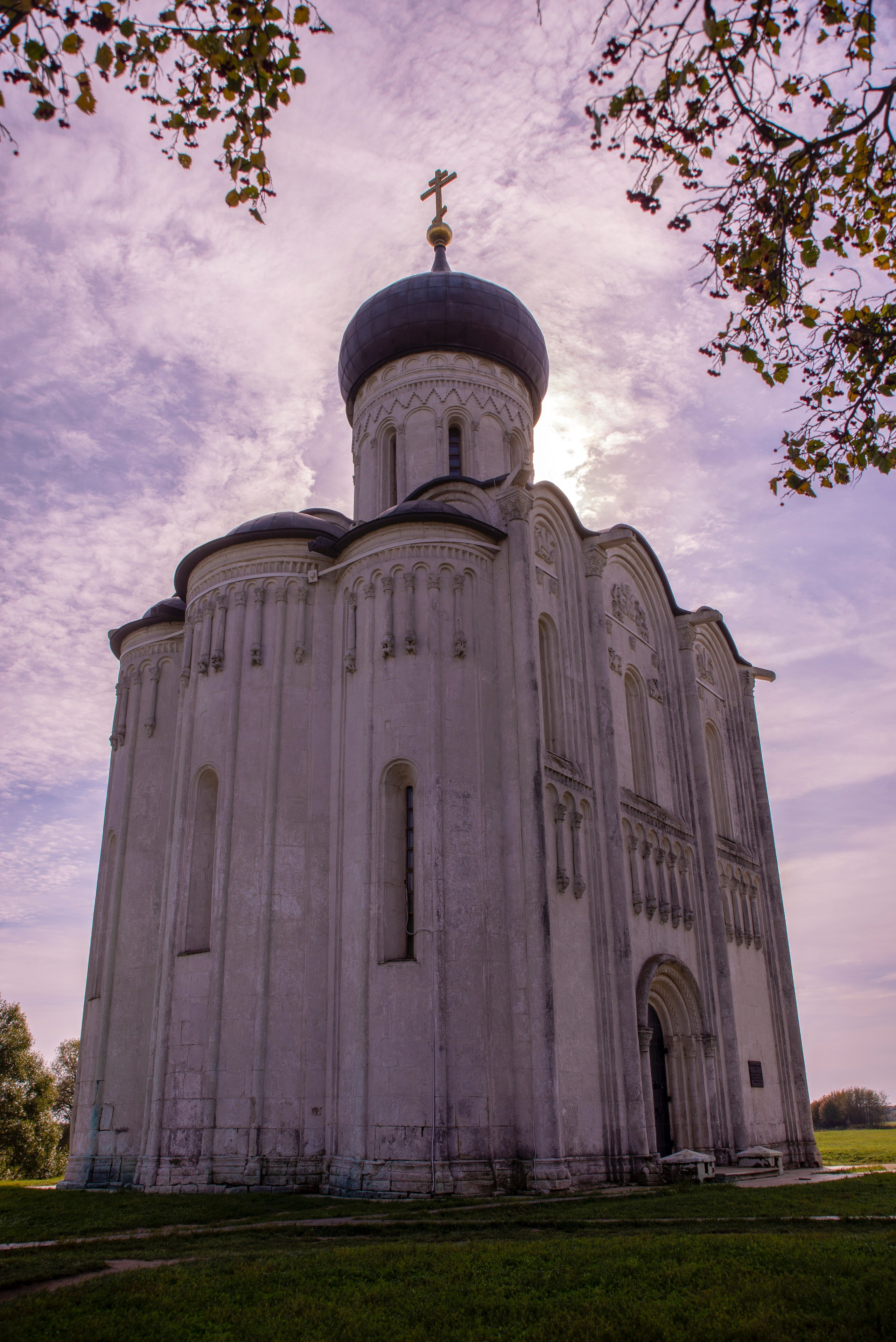 Церковь Рокрова-на-Нерли. 18 сентября 2025. Игорь Жучков. Россия увиденная глазами путешествующего фотографа