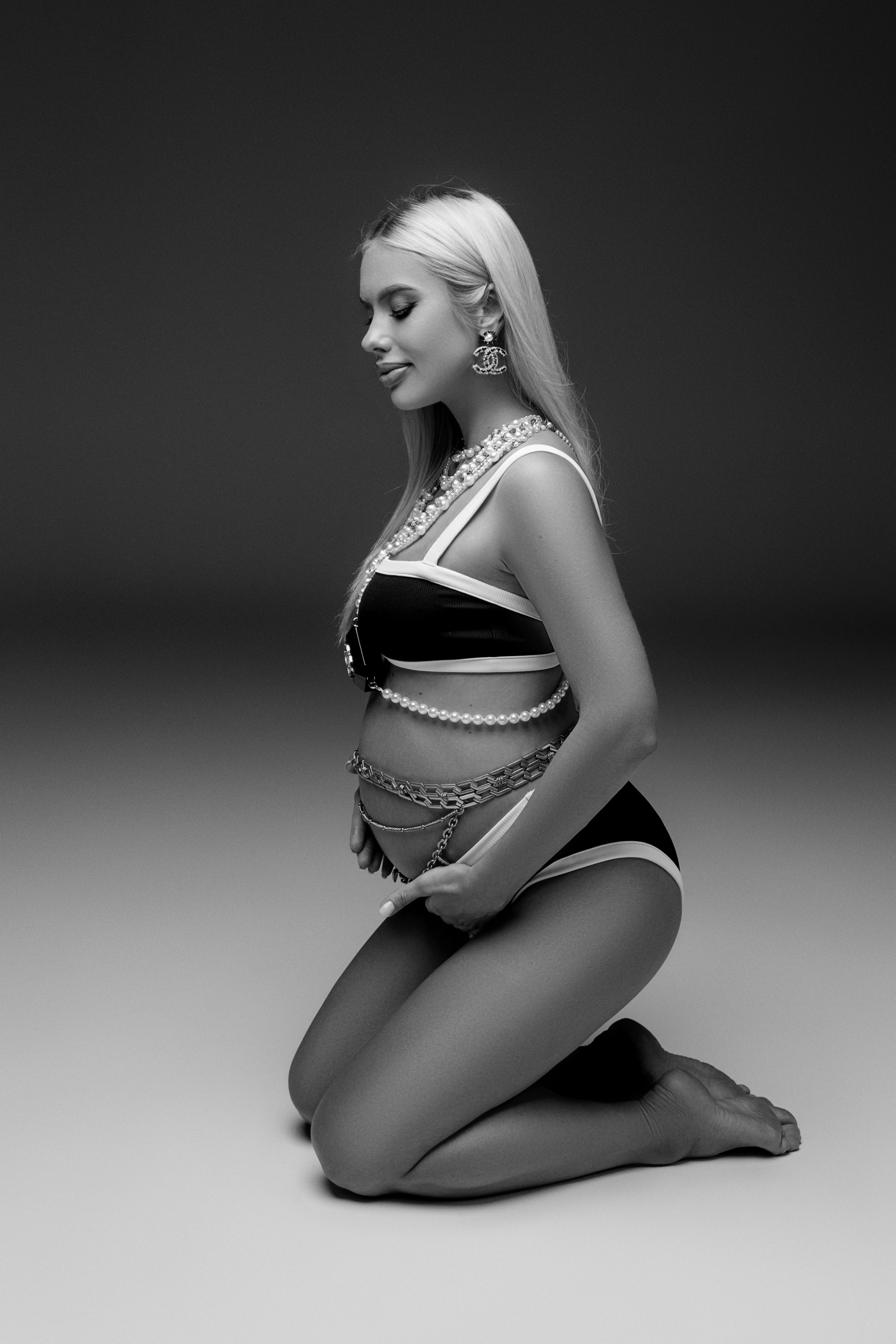 Elena. NatalieDmi — фотосессия беременности, семейный фотограф, портрет