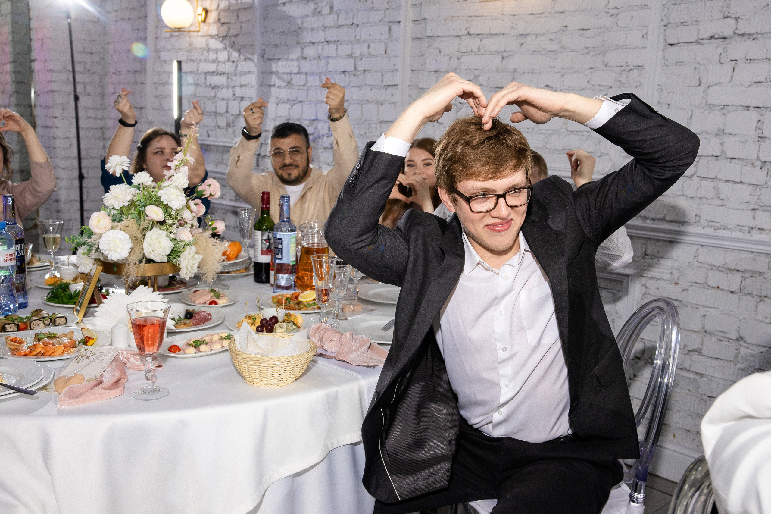 I&J. Свадебный фотограф в Иваново Гитарина Черняева