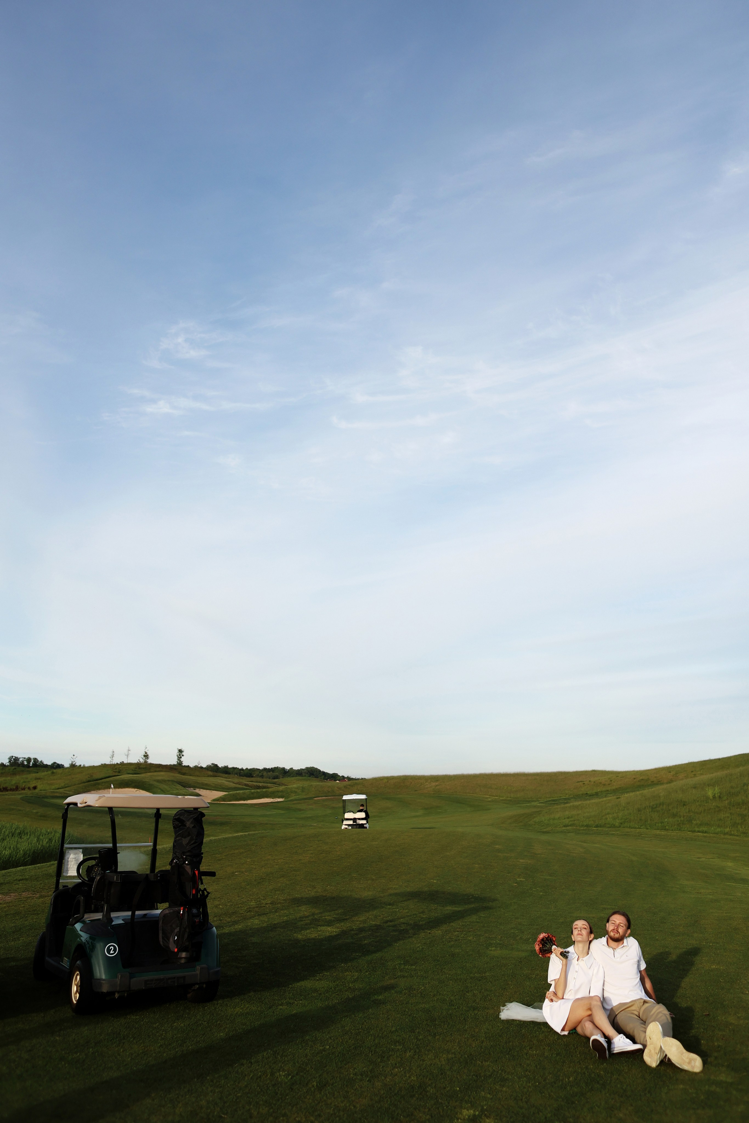 Свадебная фотосессия в гольф-клубе Петергофа. Свадебный и love story фотограф в Санкт-Петербурге (Спб) Natali Iva