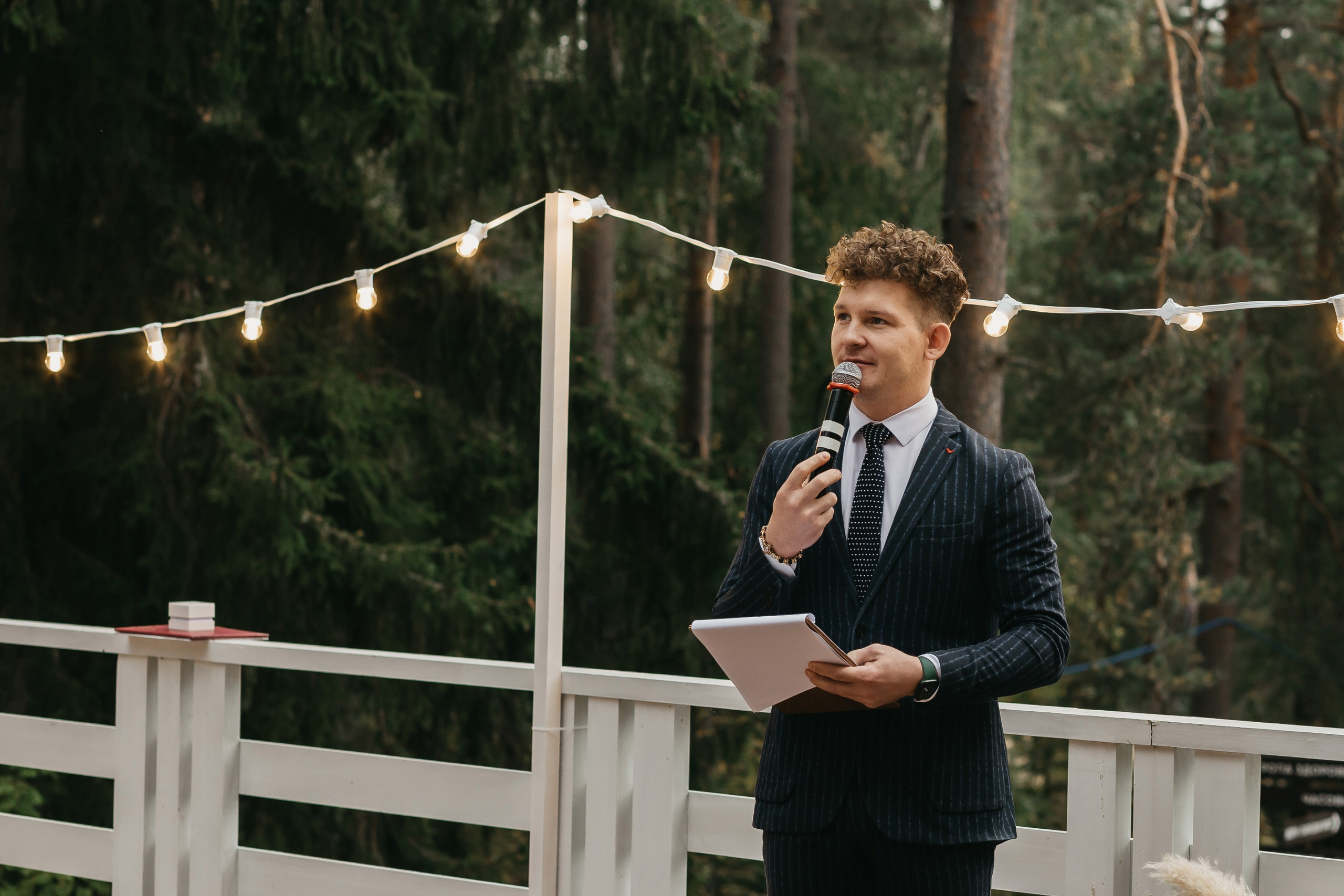 Свадебная фотосессия на природе. Свадебный фотограф в Санкт-Петербурге Игорь Бабенко