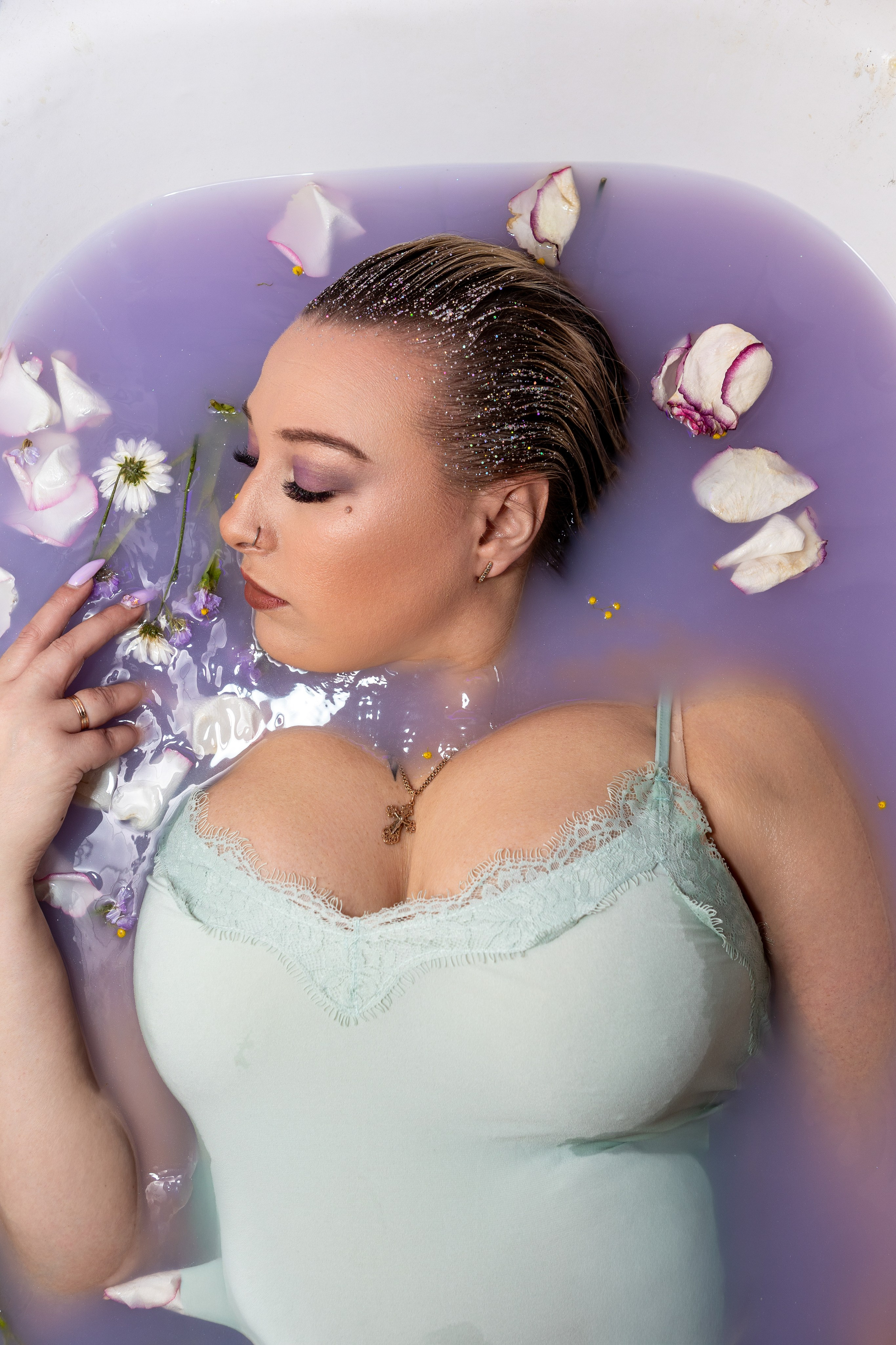 Молочная нежность. Репортажная, студийная, свадебная, автоспорт, коммерческая, фотосессия: Фотографы Николай и Елена DvoTar/ДвоТар