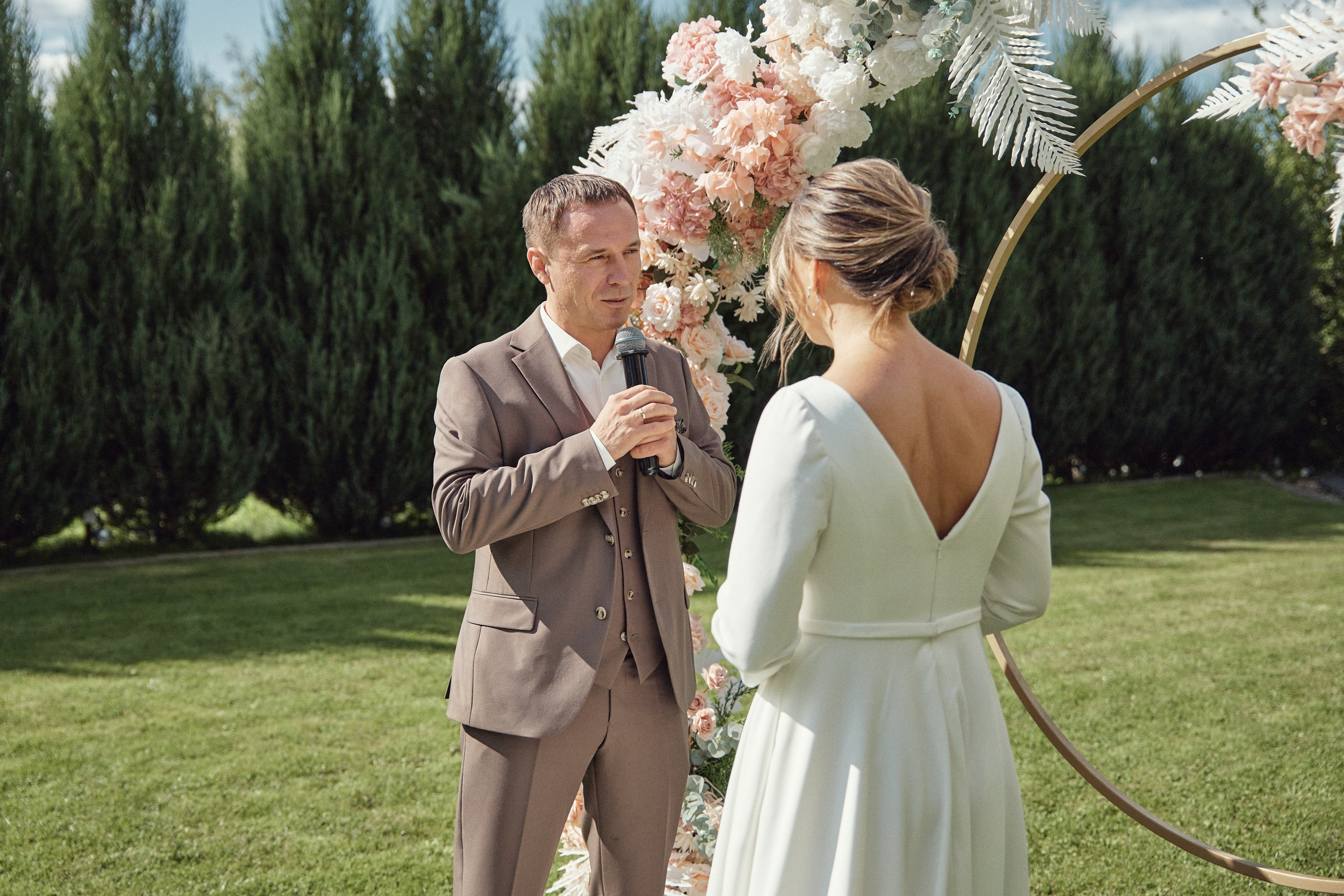 Счастье здесь. Свадебный фотограф Антон Артюшин. Работаю в Нижнем Новгороде и Москве