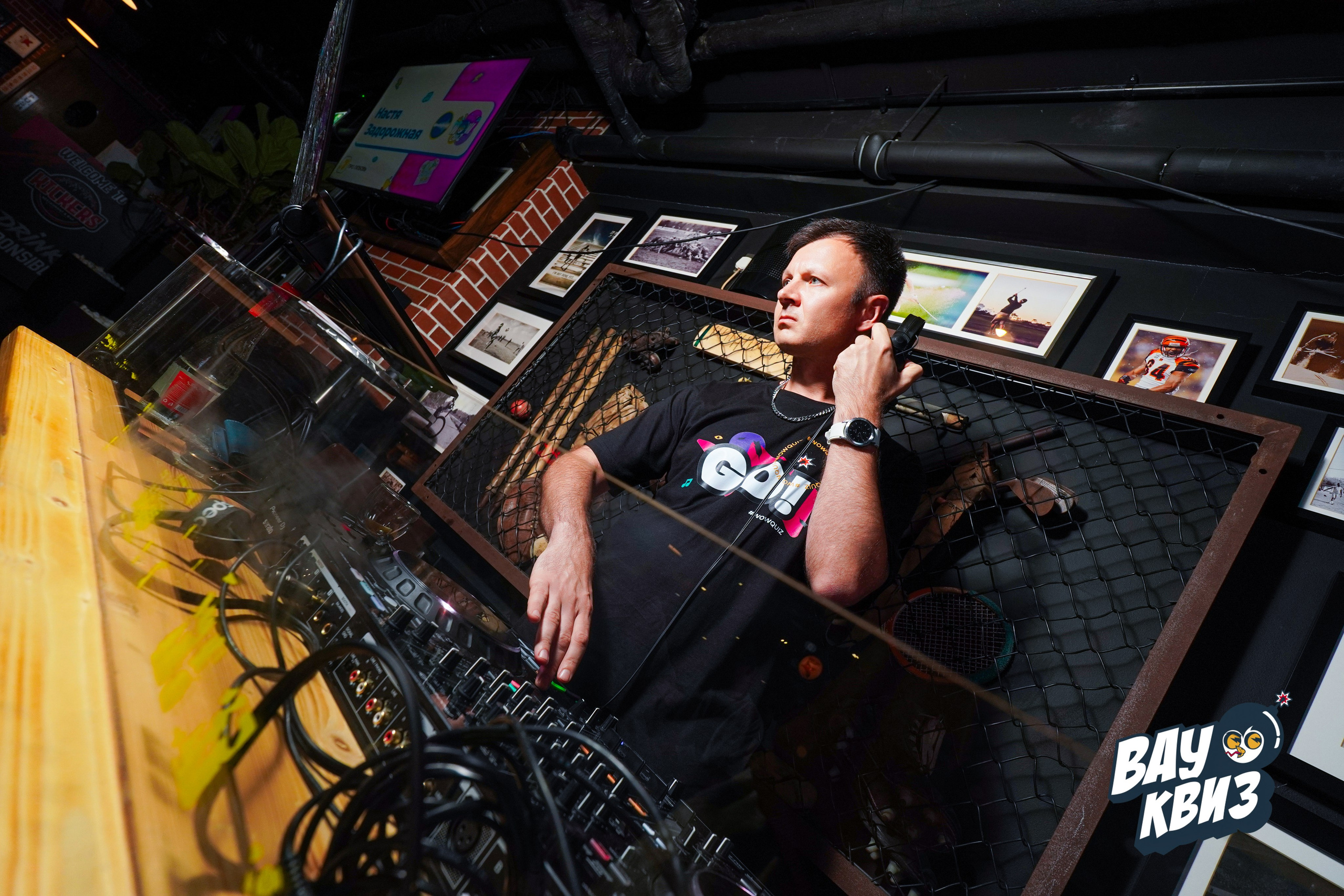 WOW QUIZ DUBAI. Фото | Видео Контент Мишель Ватаманюк